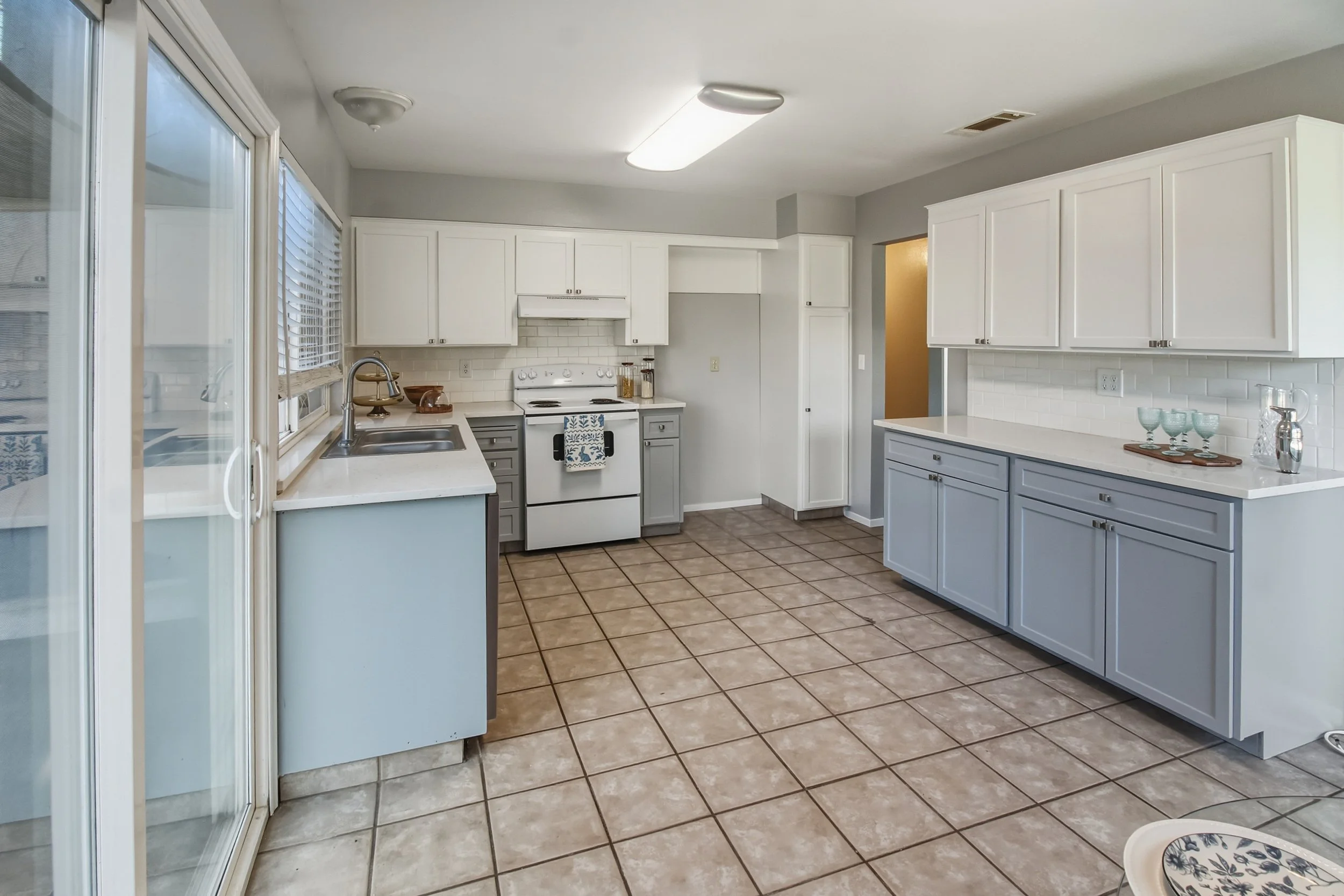 415 Columbia Ave Merced 13.jpg