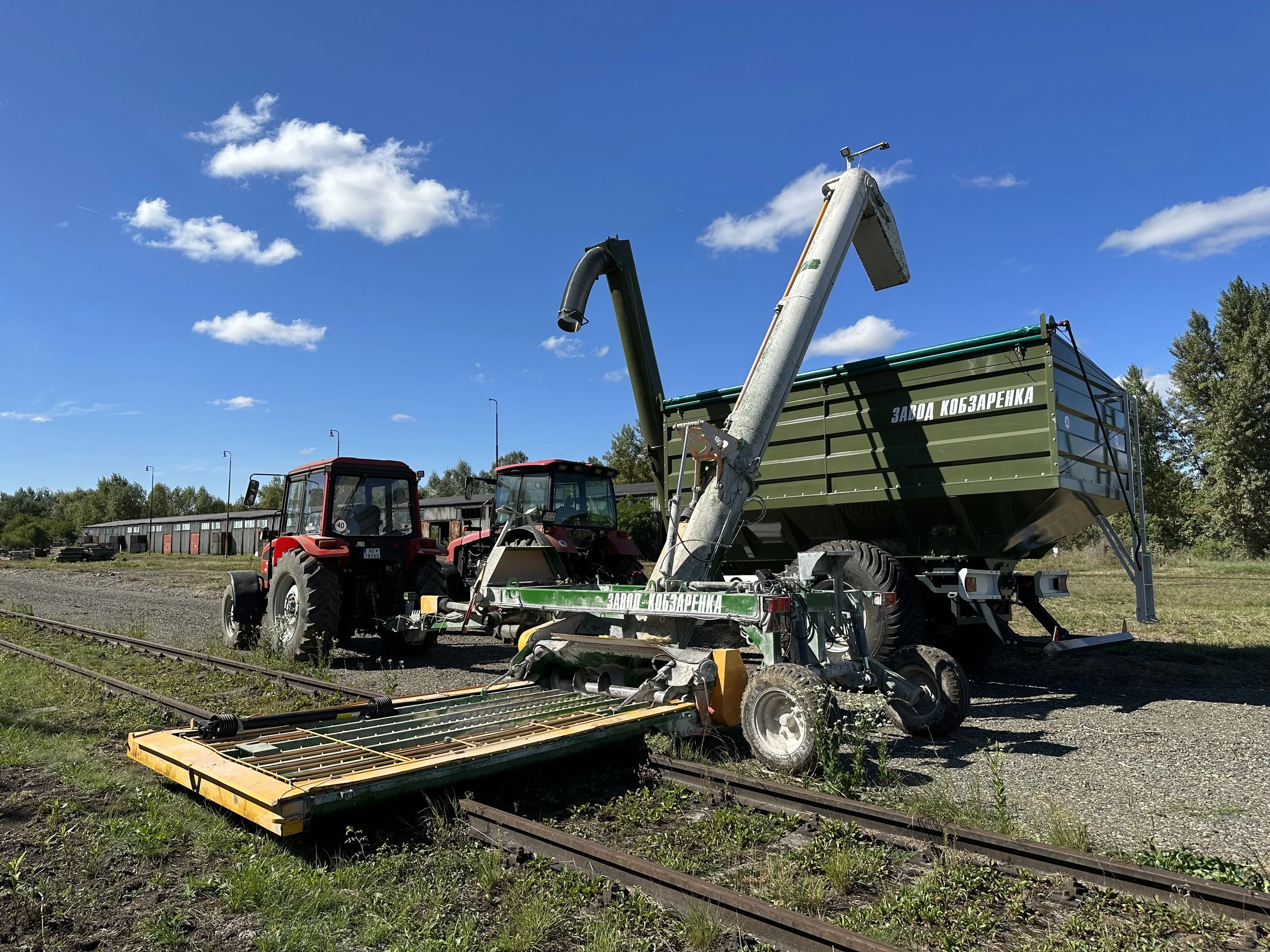 Kobzarenko RVM-180 Vykladač / nakladač do kamionu, vagónu a sila