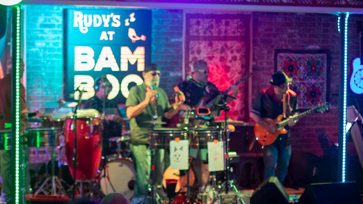 JW Rudys 5 Sept-009.jpg