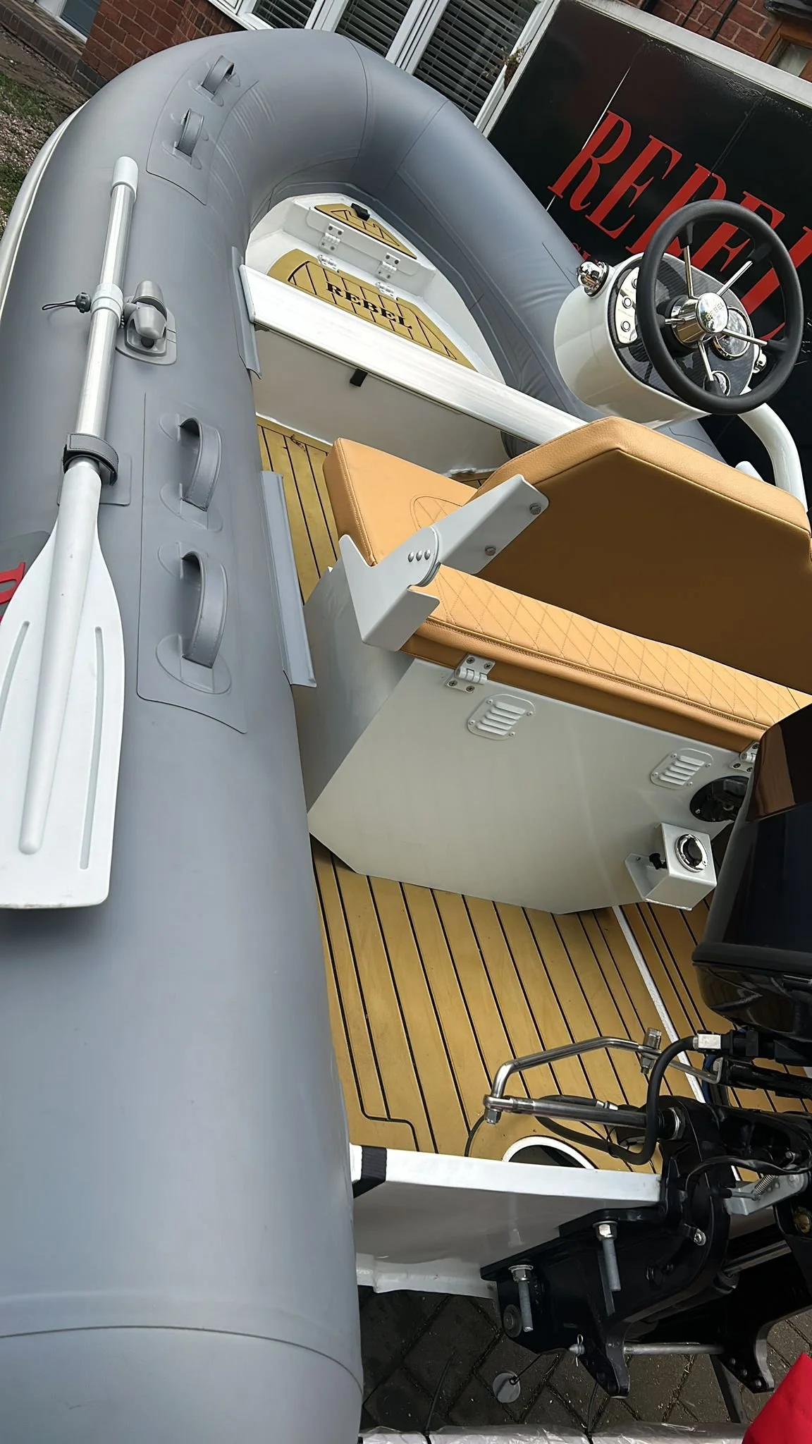 PHOTO-2025-10-03-17-43-10 (1).jpg