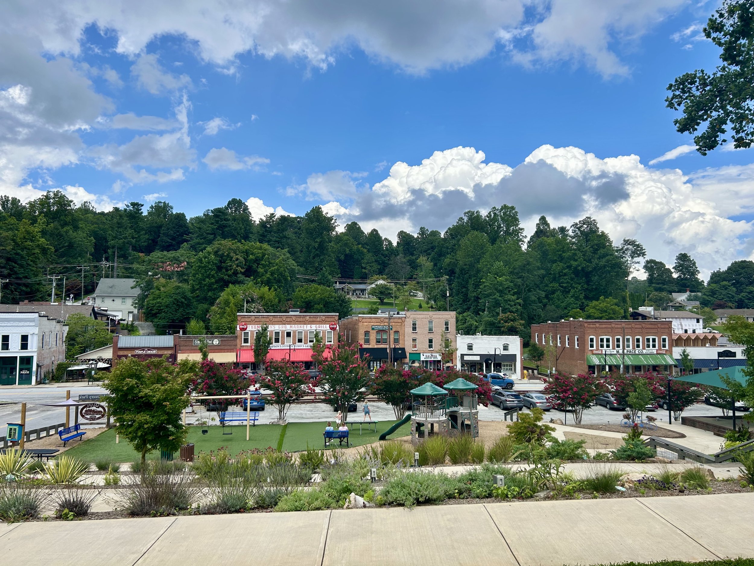 Welcome to Saluda, North Carolina