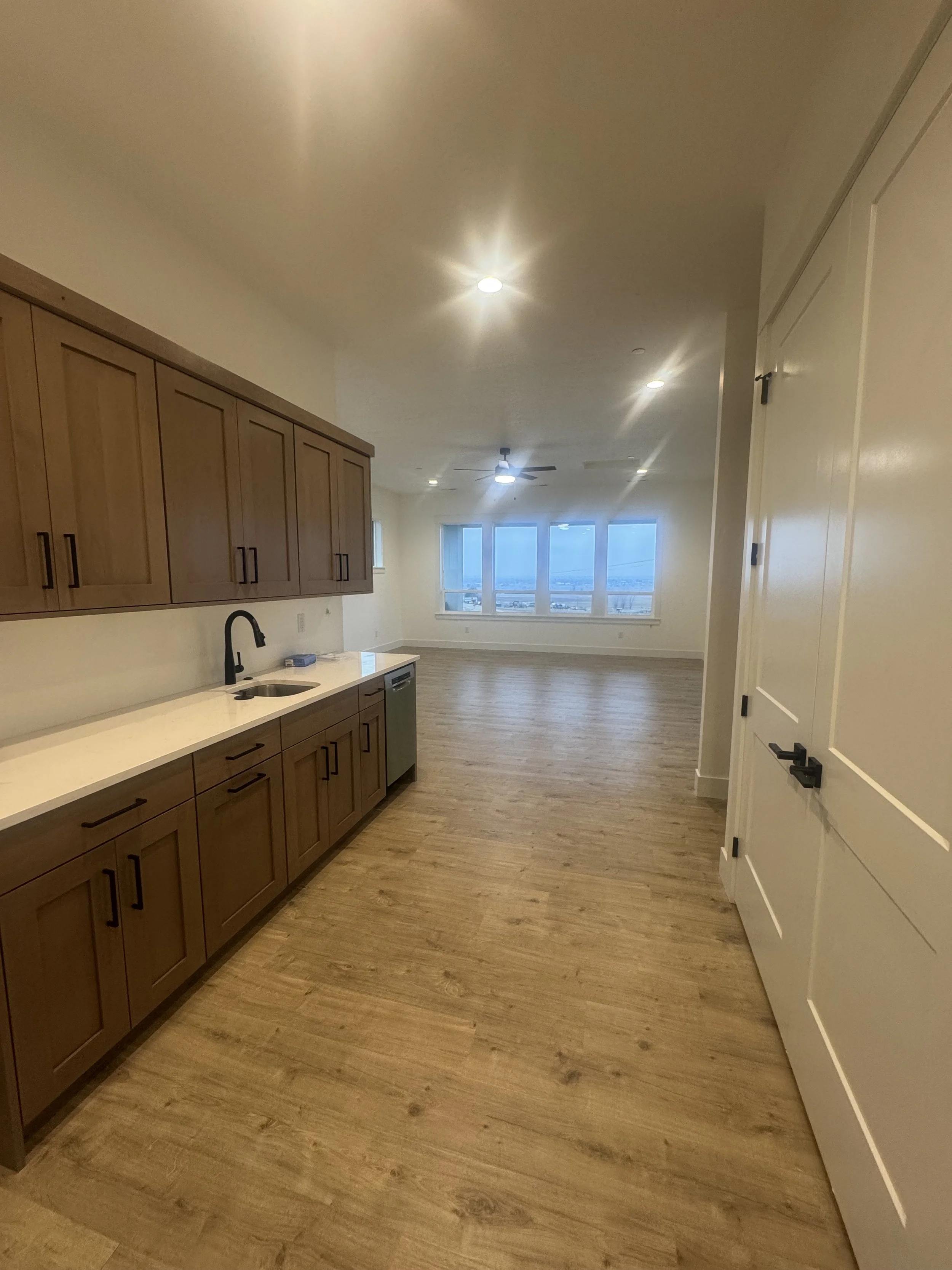 FULLY COMPLETE 2ND FLOOR LIVING