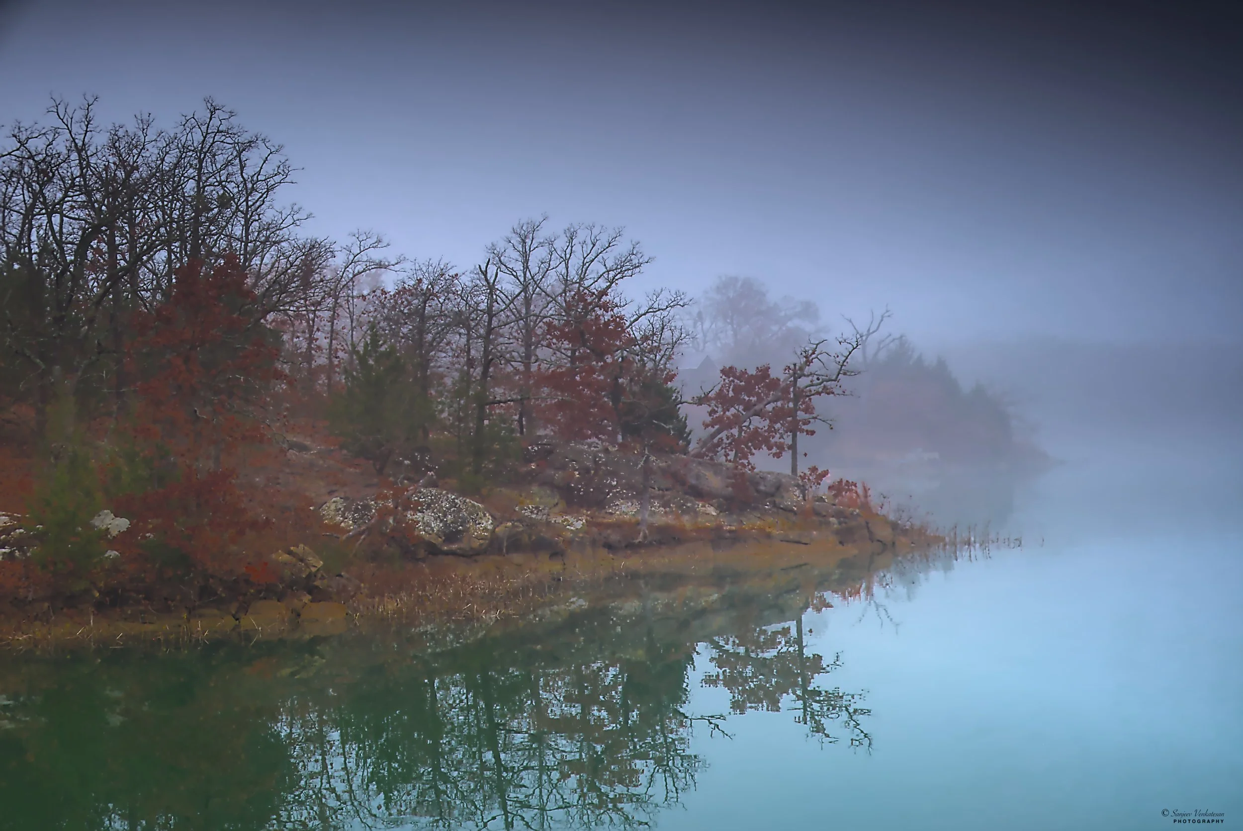 Display rock edge shore lake.jpg