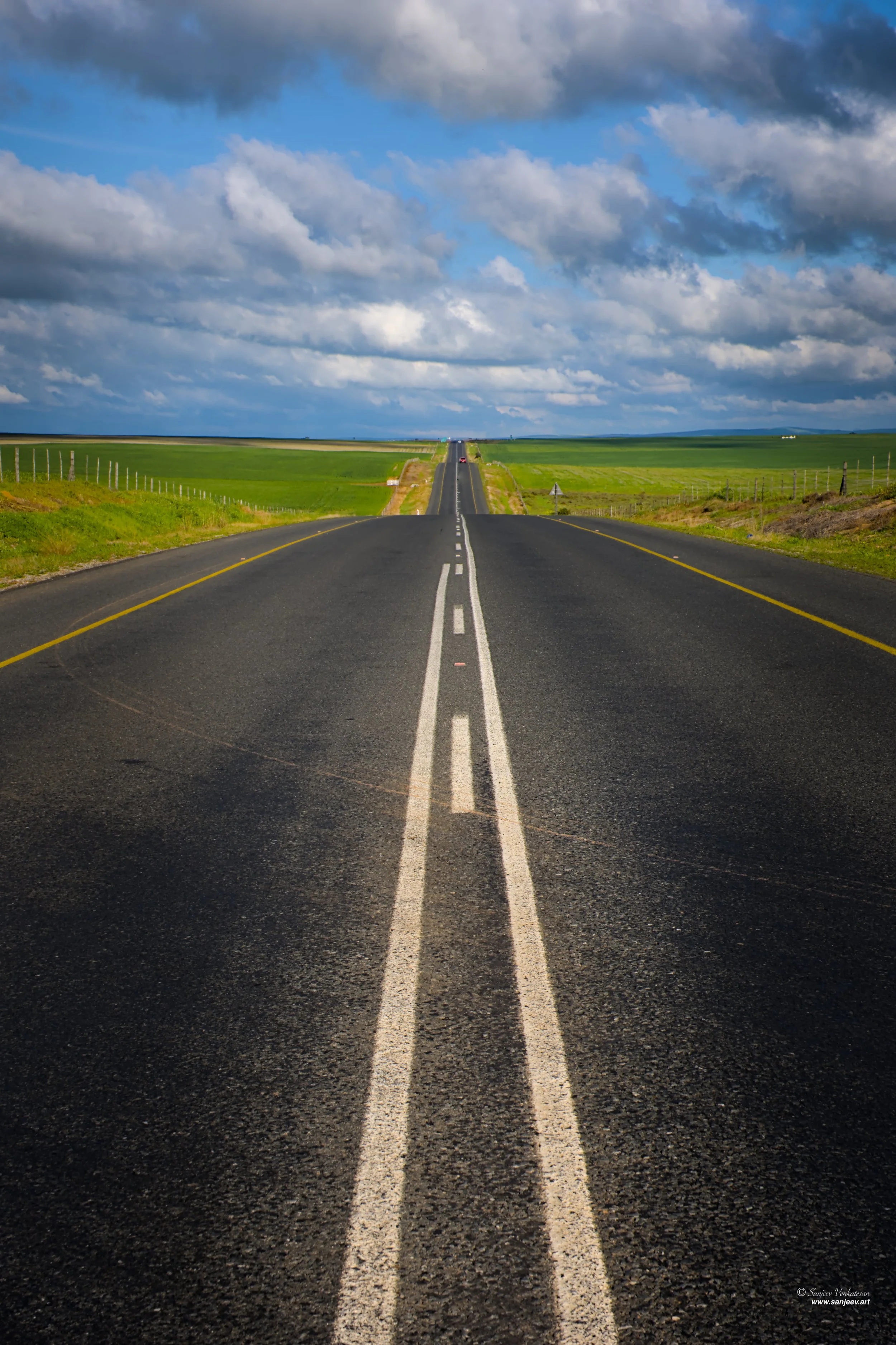 Road HORIZON.jpg