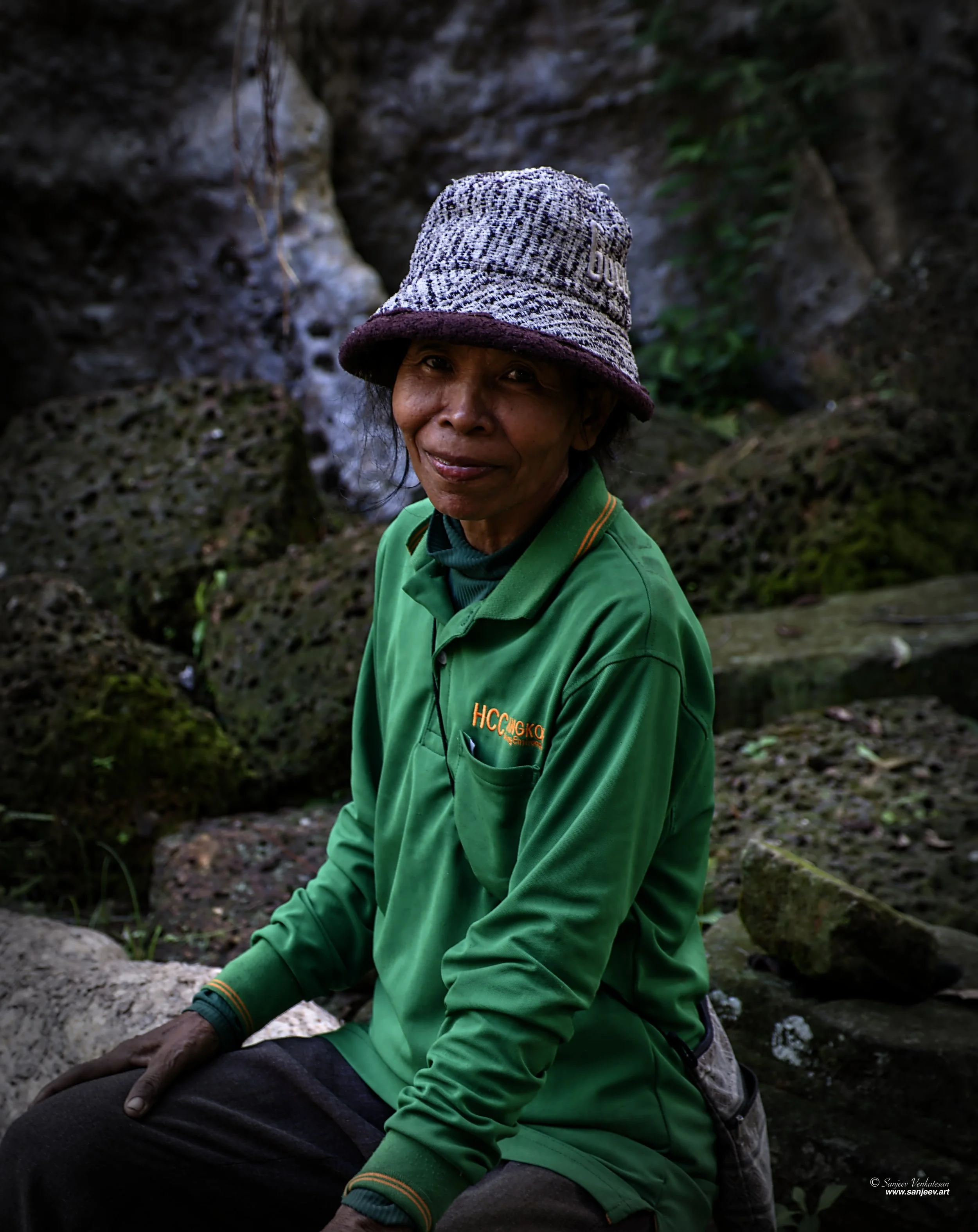 Angkor Garden Lady.jpg