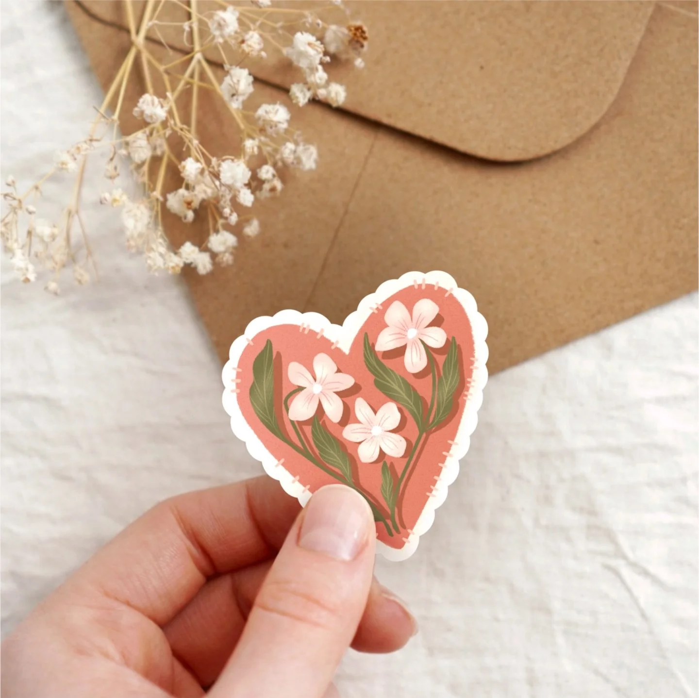 My February newsletter just went out 💌 This month you&rsquo;ll find a little note from the studio, some behind-the-scenes, and a peek at what I&rsquo;ve been working on lately. 

If you&rsquo;d like to receive these monthly letters &mdash; along wit