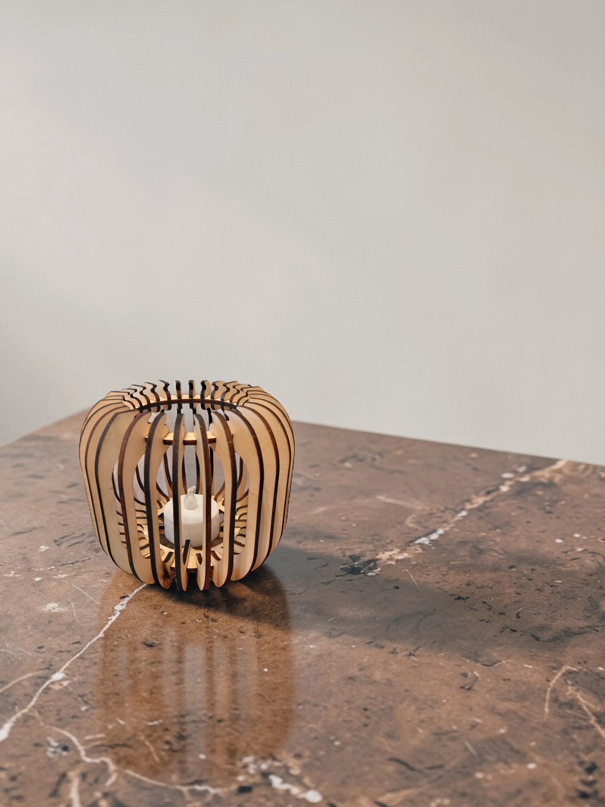 Tealight holder -marble (1).jpg