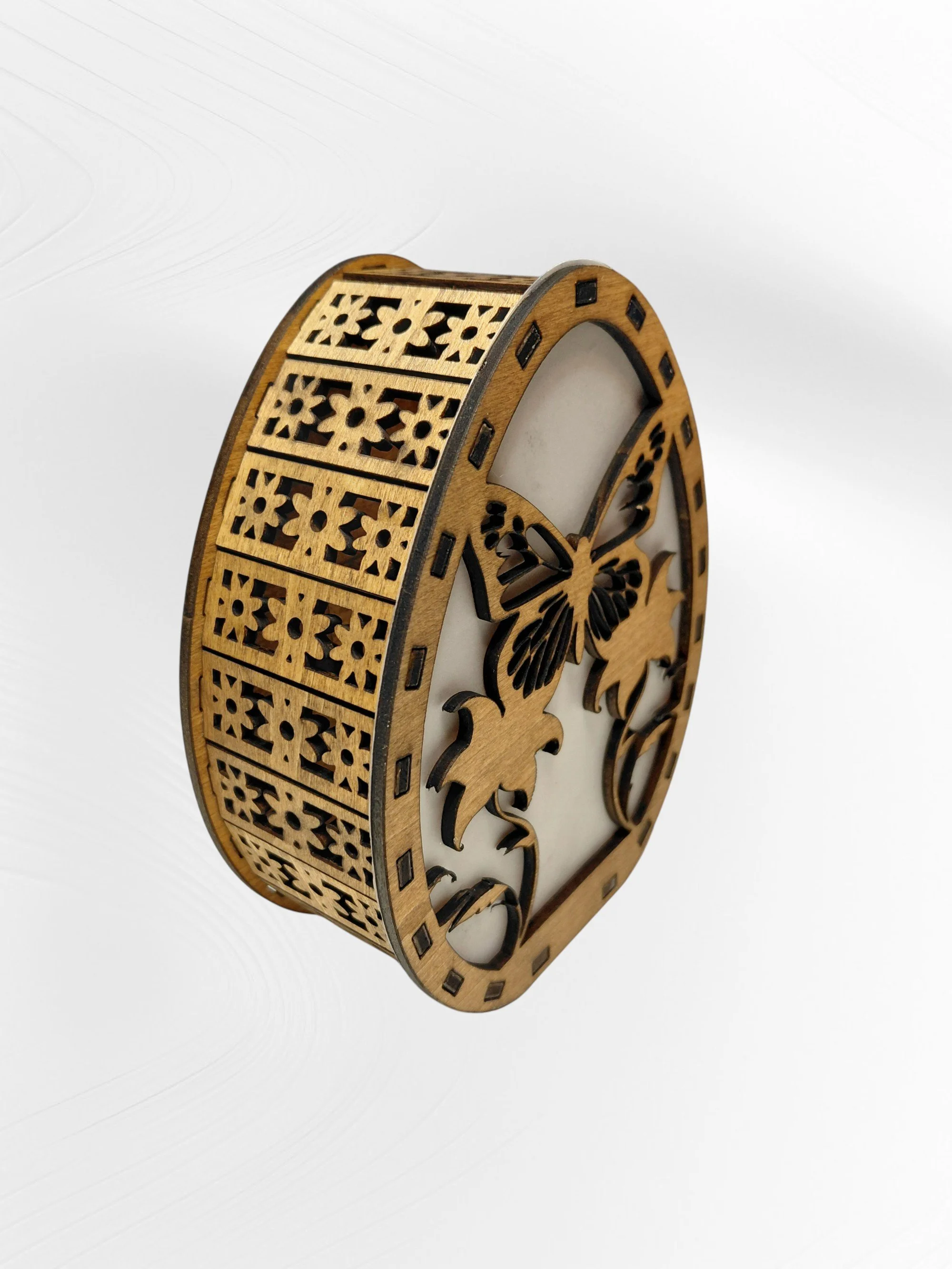 Egg lantern - side view -wb.jpg