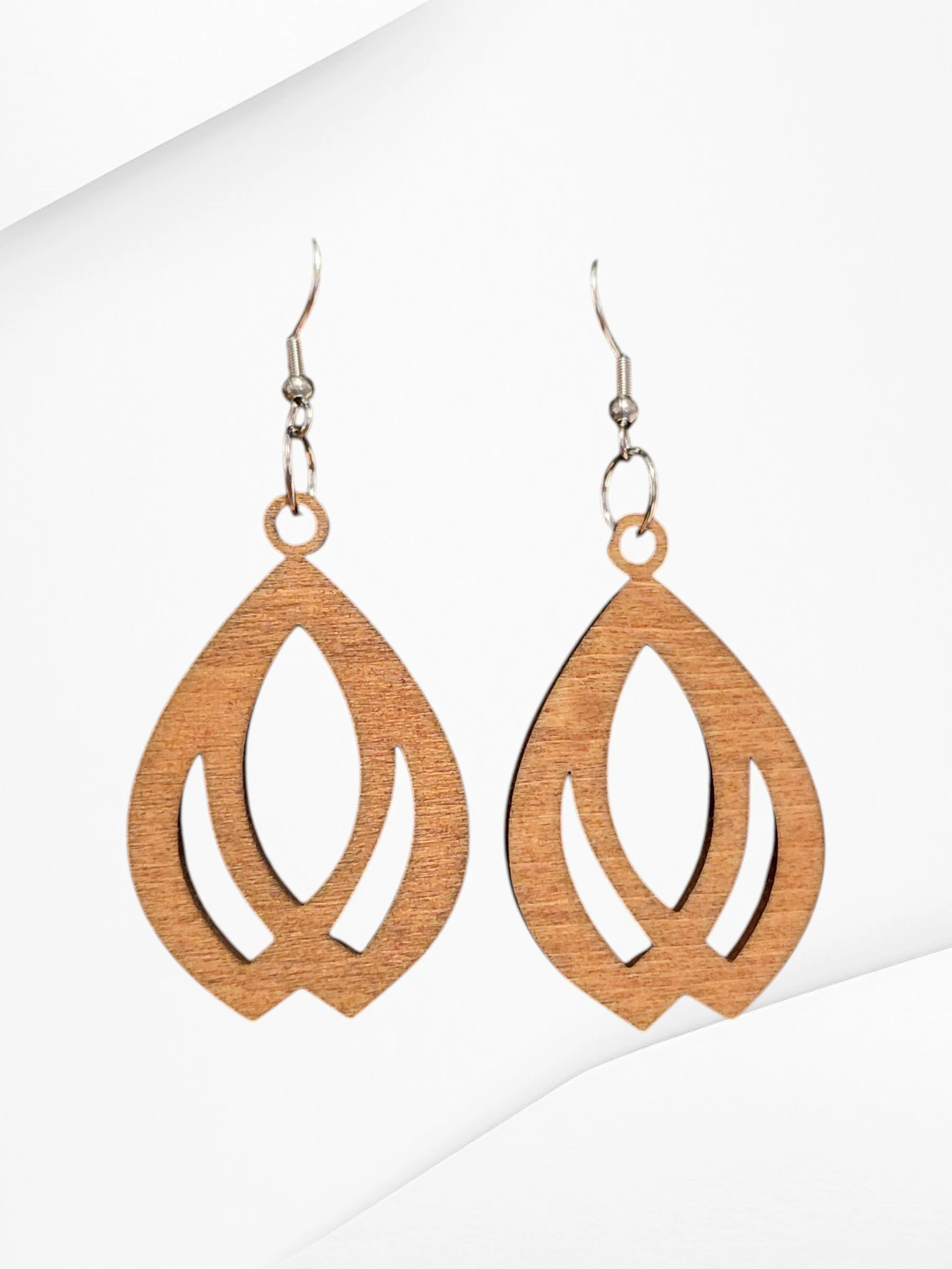 Wooden cutout bi resin.jpg