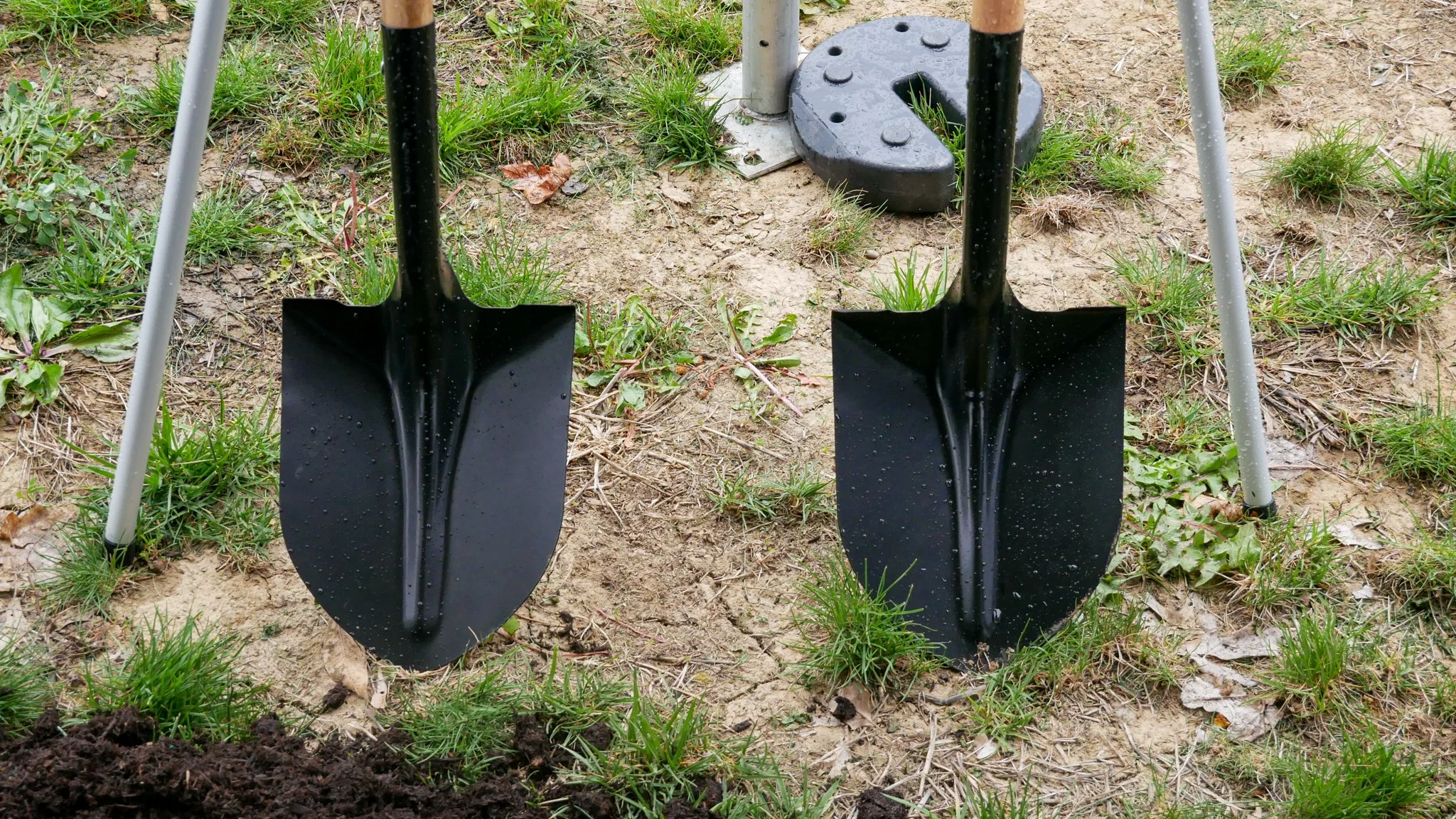 Shovels2_EOL_GB.jpg