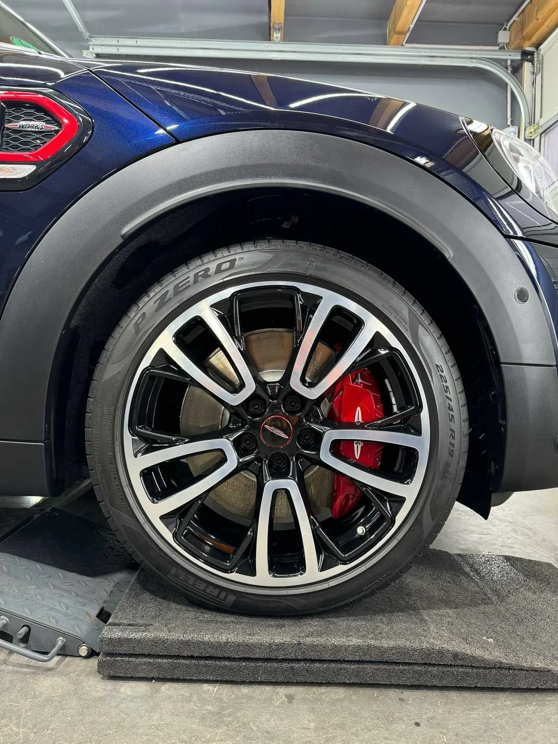 mini-countryman-jcw-6.jpg
