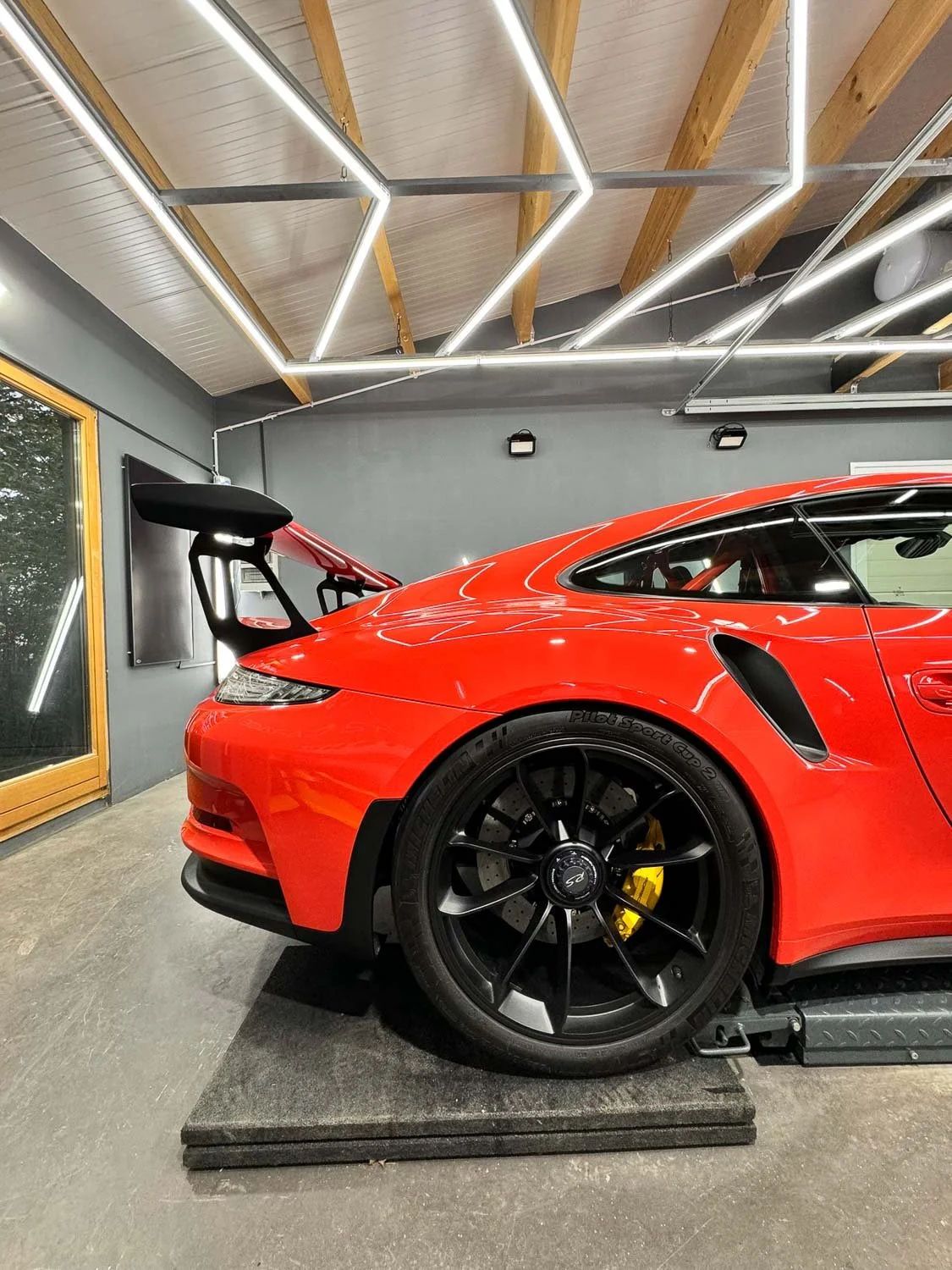 porsche-911-9911-GT3RS-13.jpg