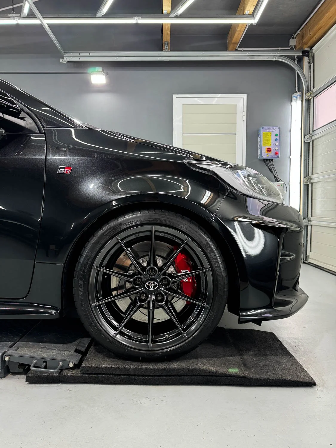 toyota-yaris-gr-3.jpg