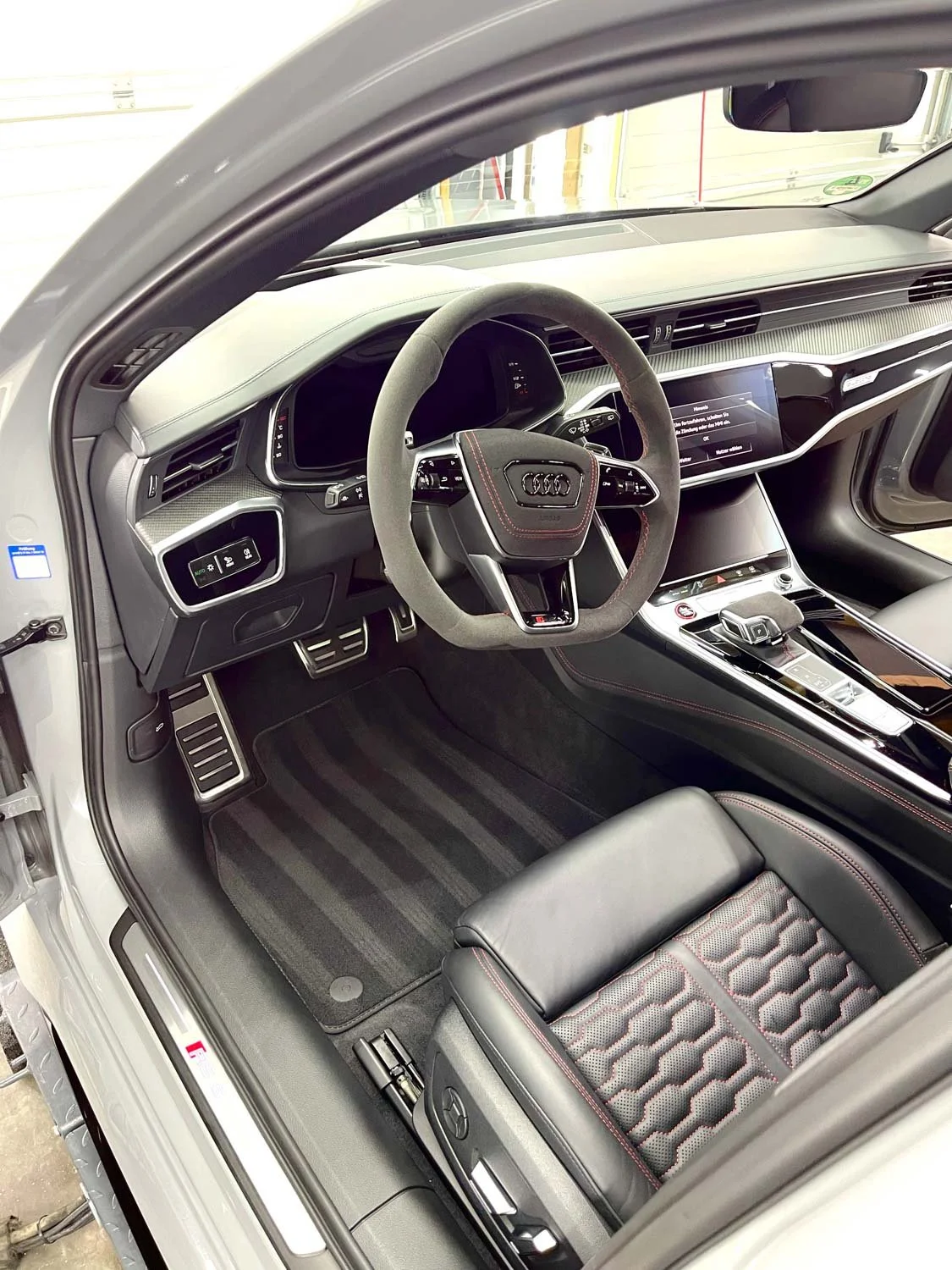 audi-RS6-avant-C8-3.jpg