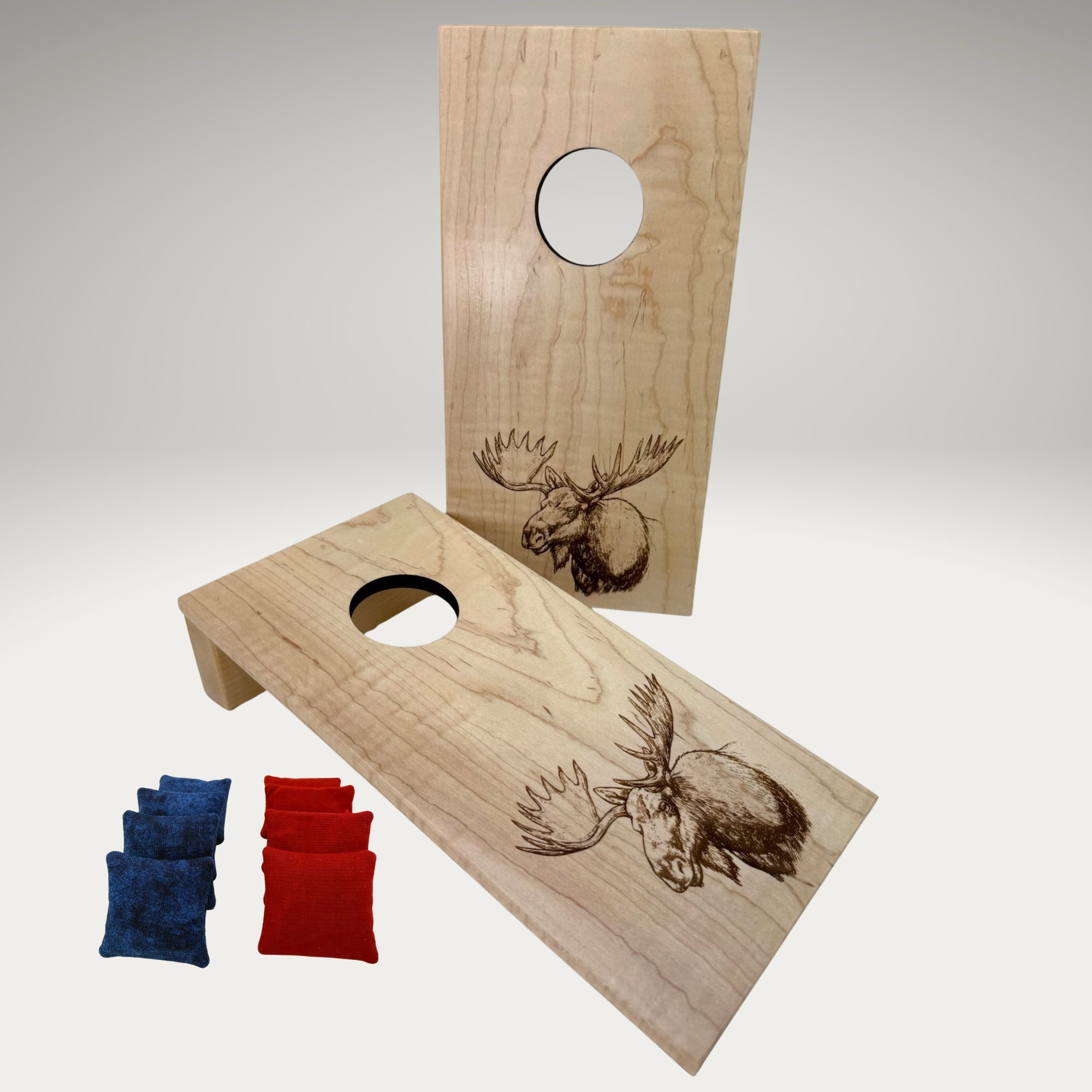 Tabletop Mini Cornhole: Moose in Maple