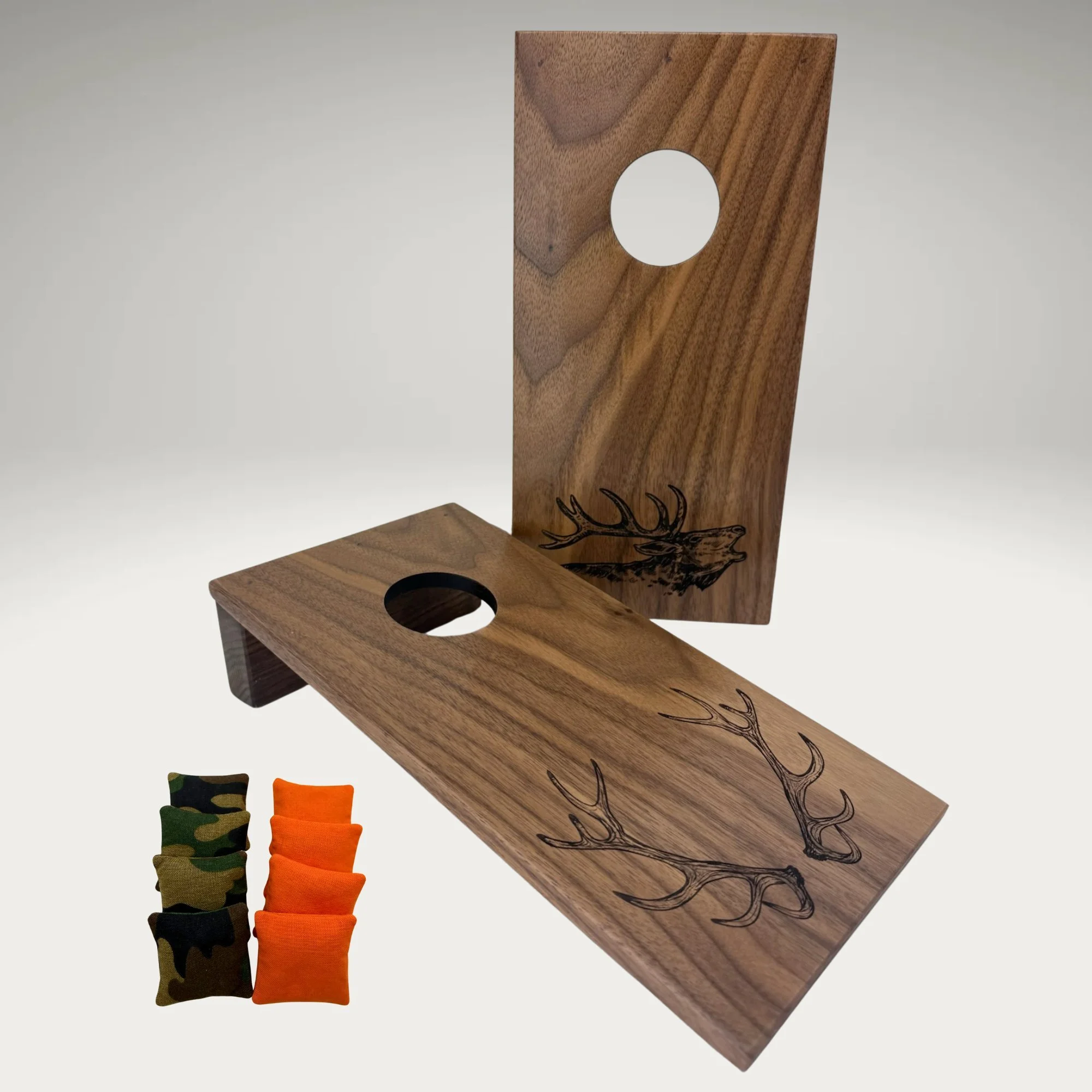 Tabletop Mini Cornhole: Elk in Walnut
