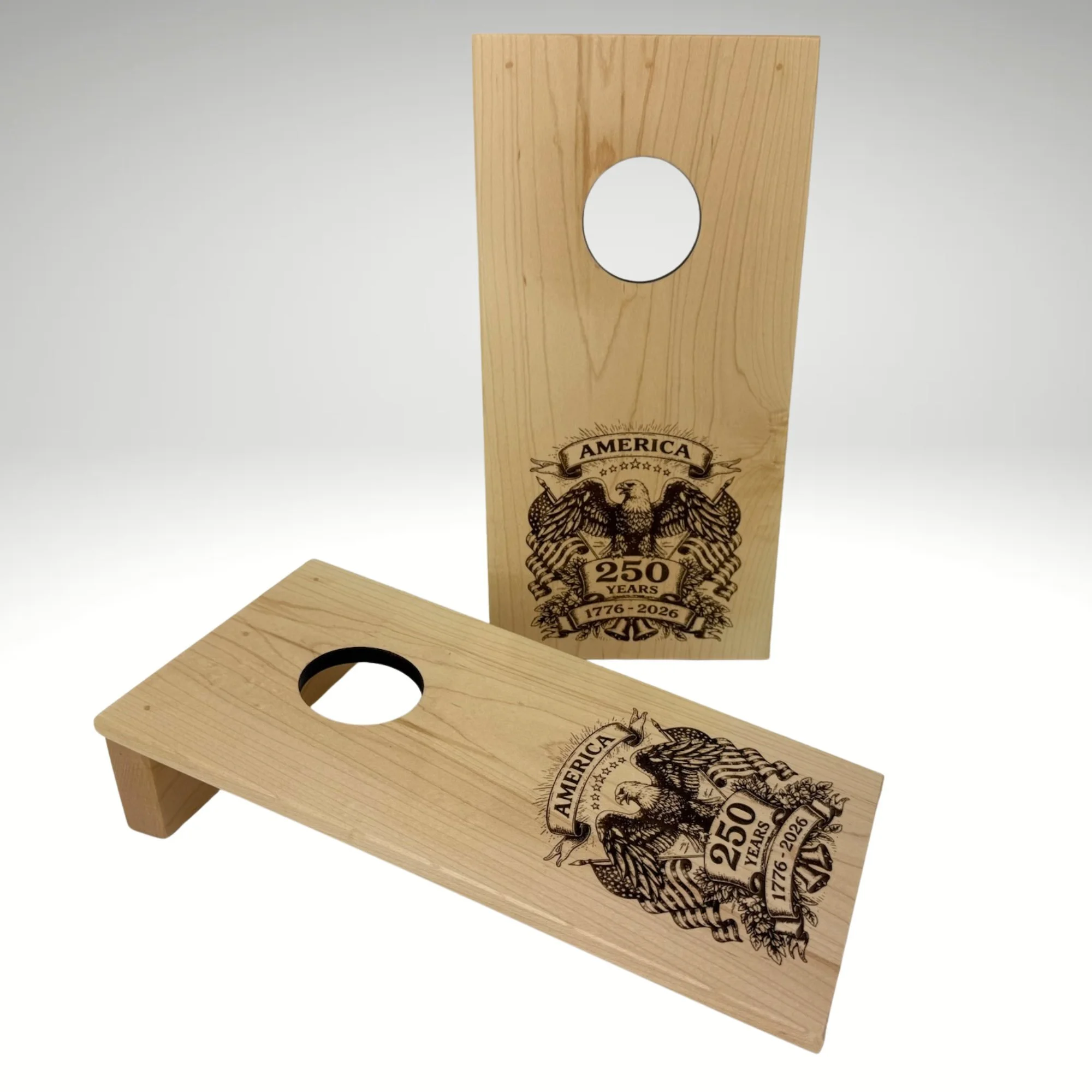 Mini Cornhole set. USA 250 Years design in maple wood.
