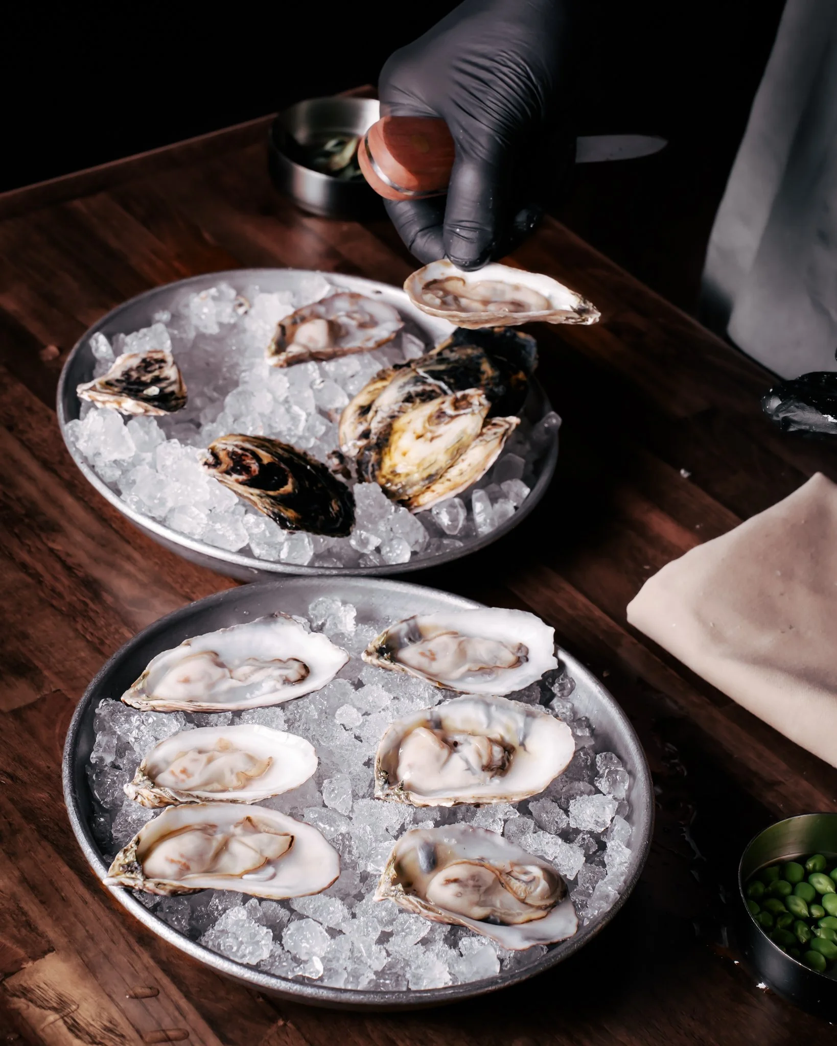 Cetilia-Trino-Food-Oyster-small-3.jpg