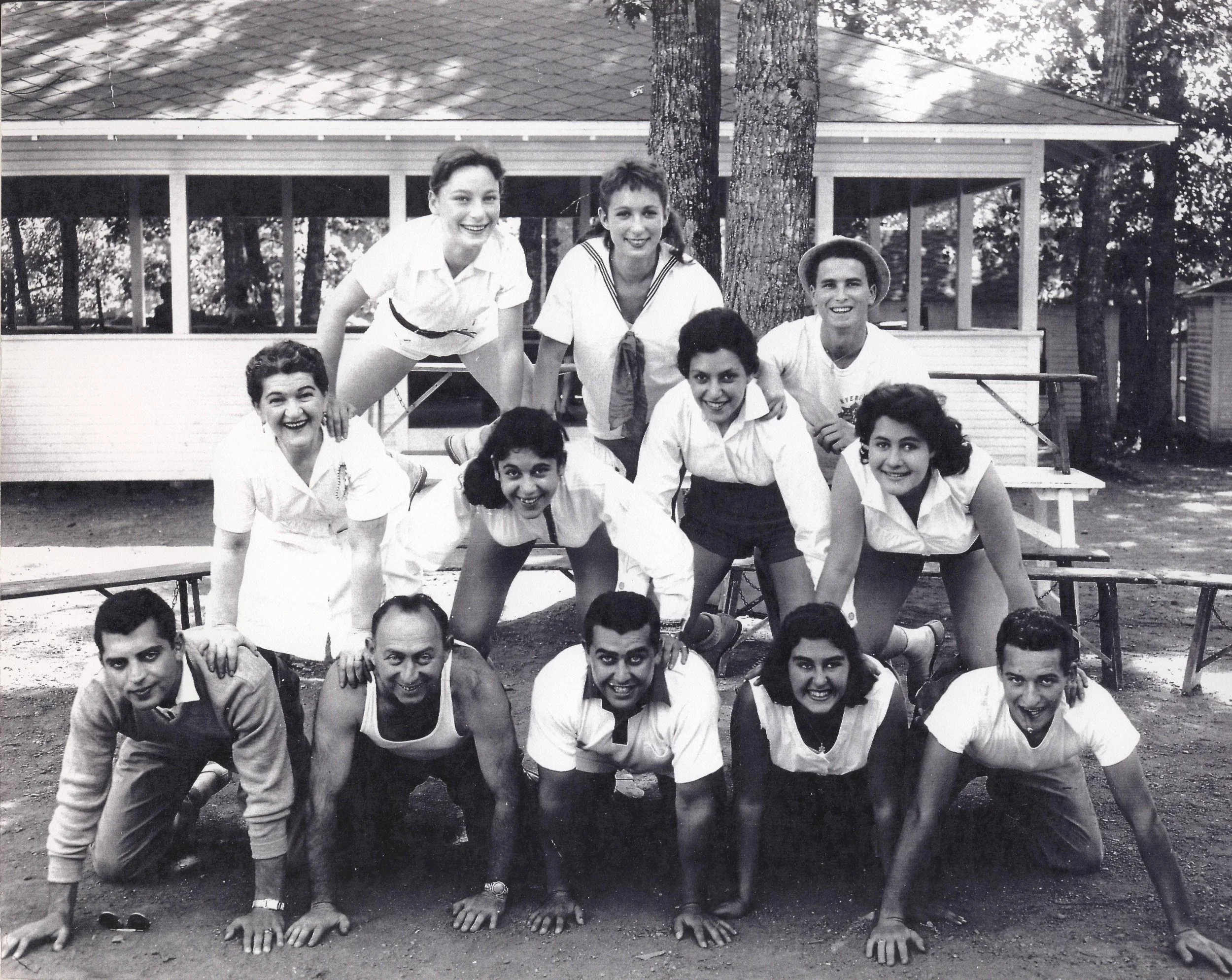 headstaff 1957.JPG