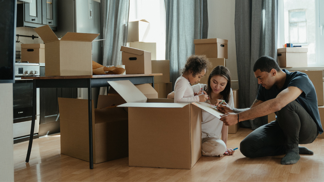 A Simple Guide to Packing Your Stuff for Moving