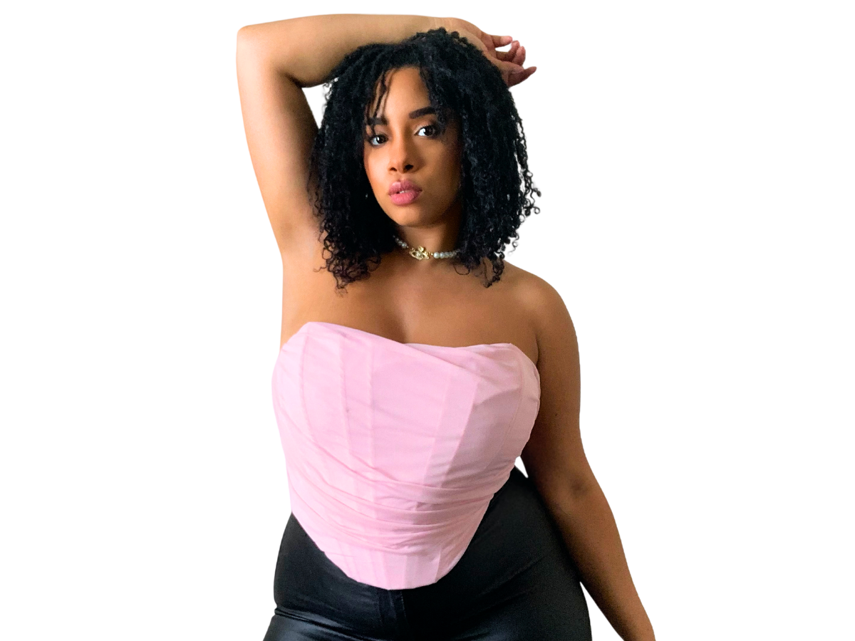 Author Shenaye Suggs