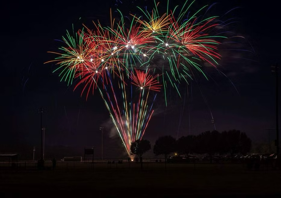 Firework Photo 1.png