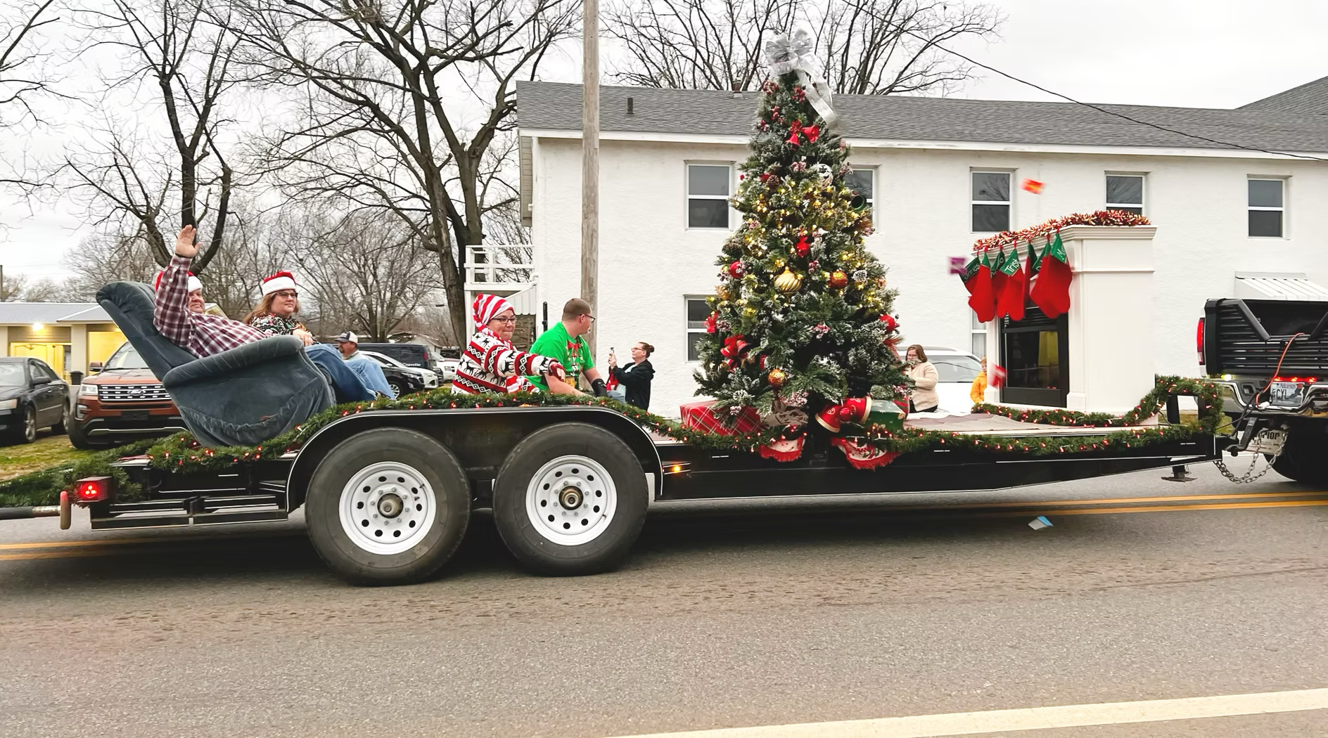 Christmas Parade 3.png
