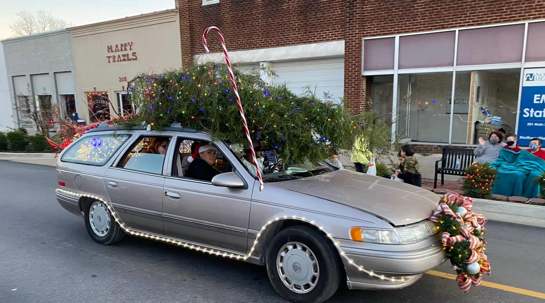 Christmas Parade 5.png