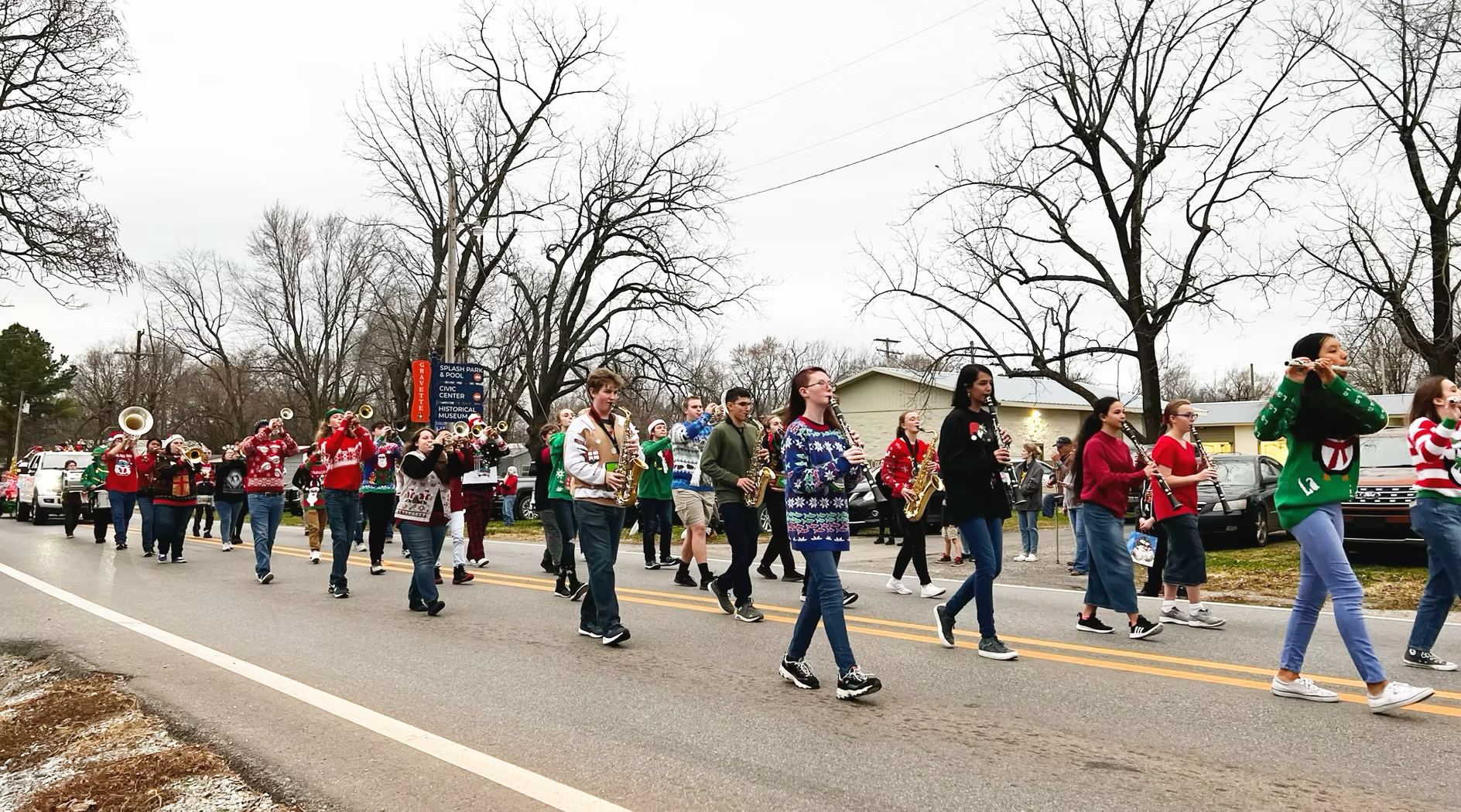 Christmas Parade 6.png