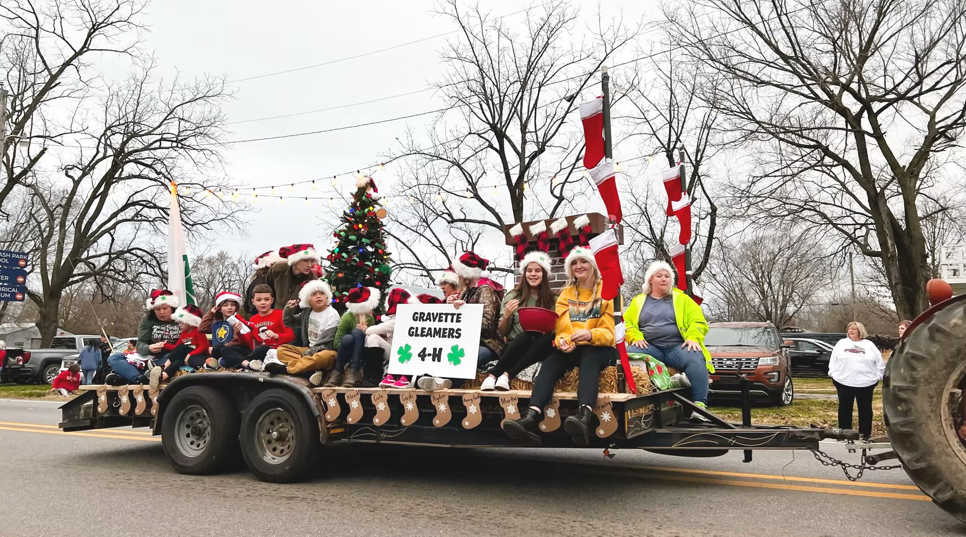 Christmas Parade 13.png