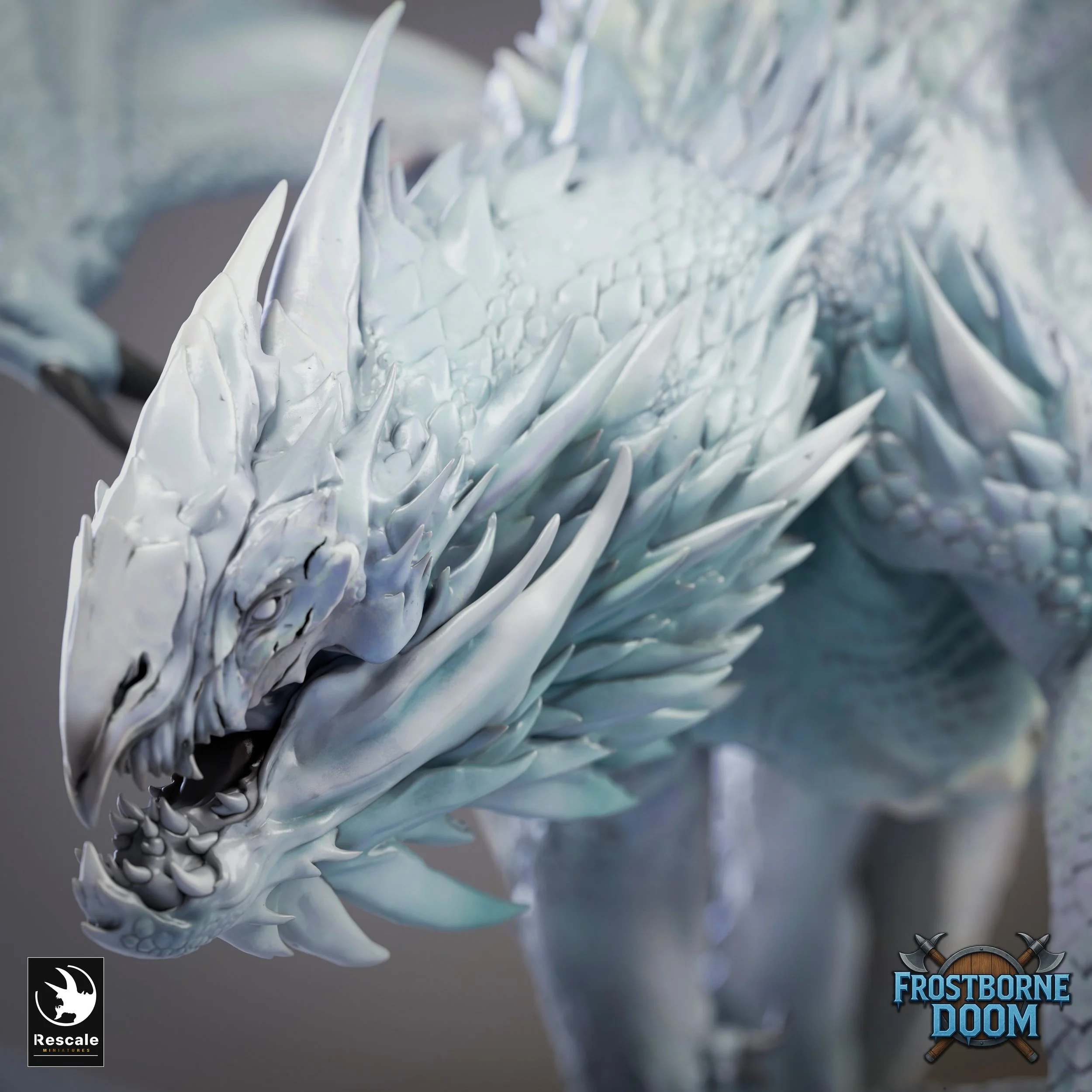 ChromaticWhiteDragon_CloseUP01.jpg