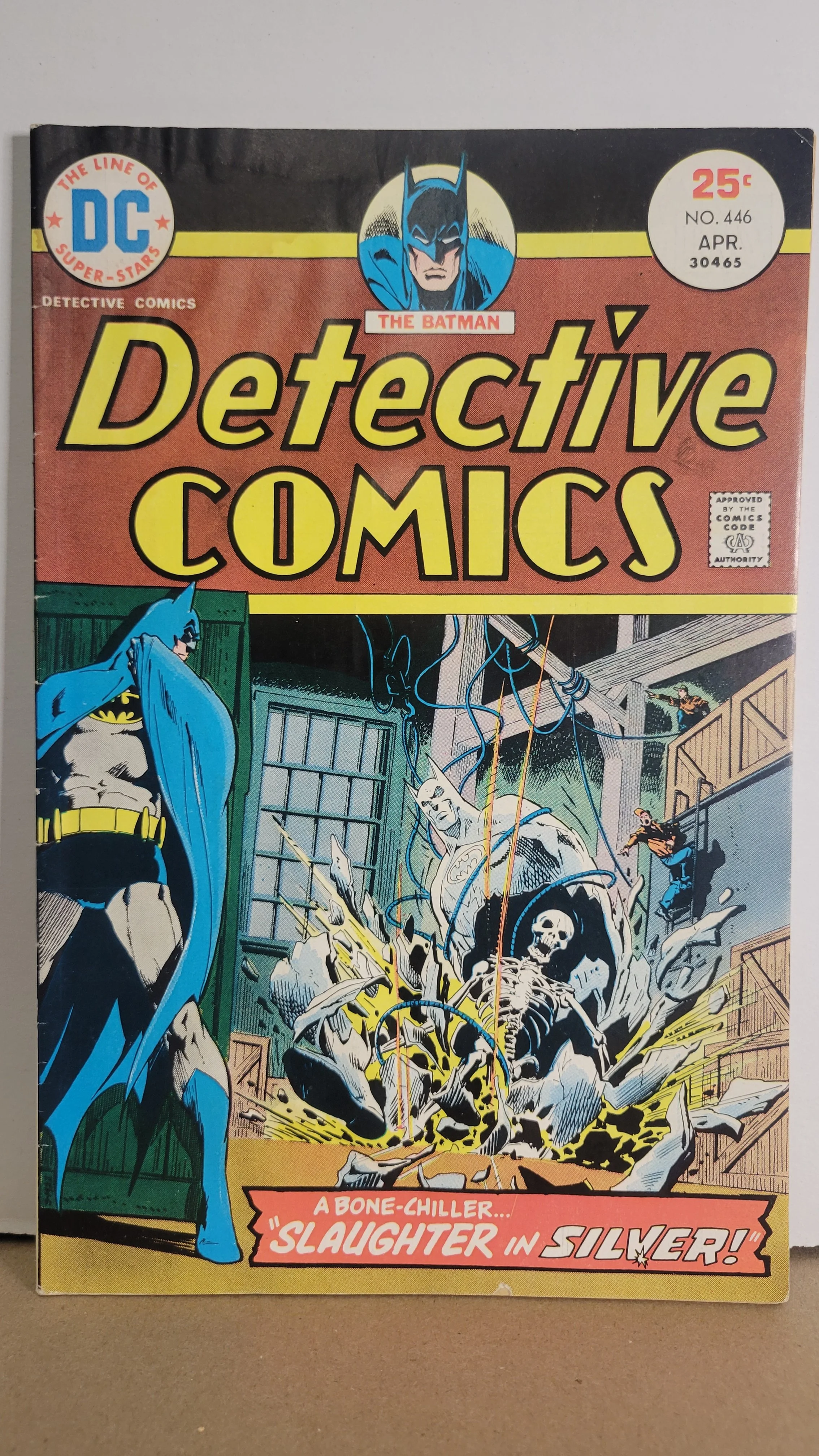 Detective Comics 446 Slaughter in Silver! Bonus Hawkman Story! 1975 DC Comics