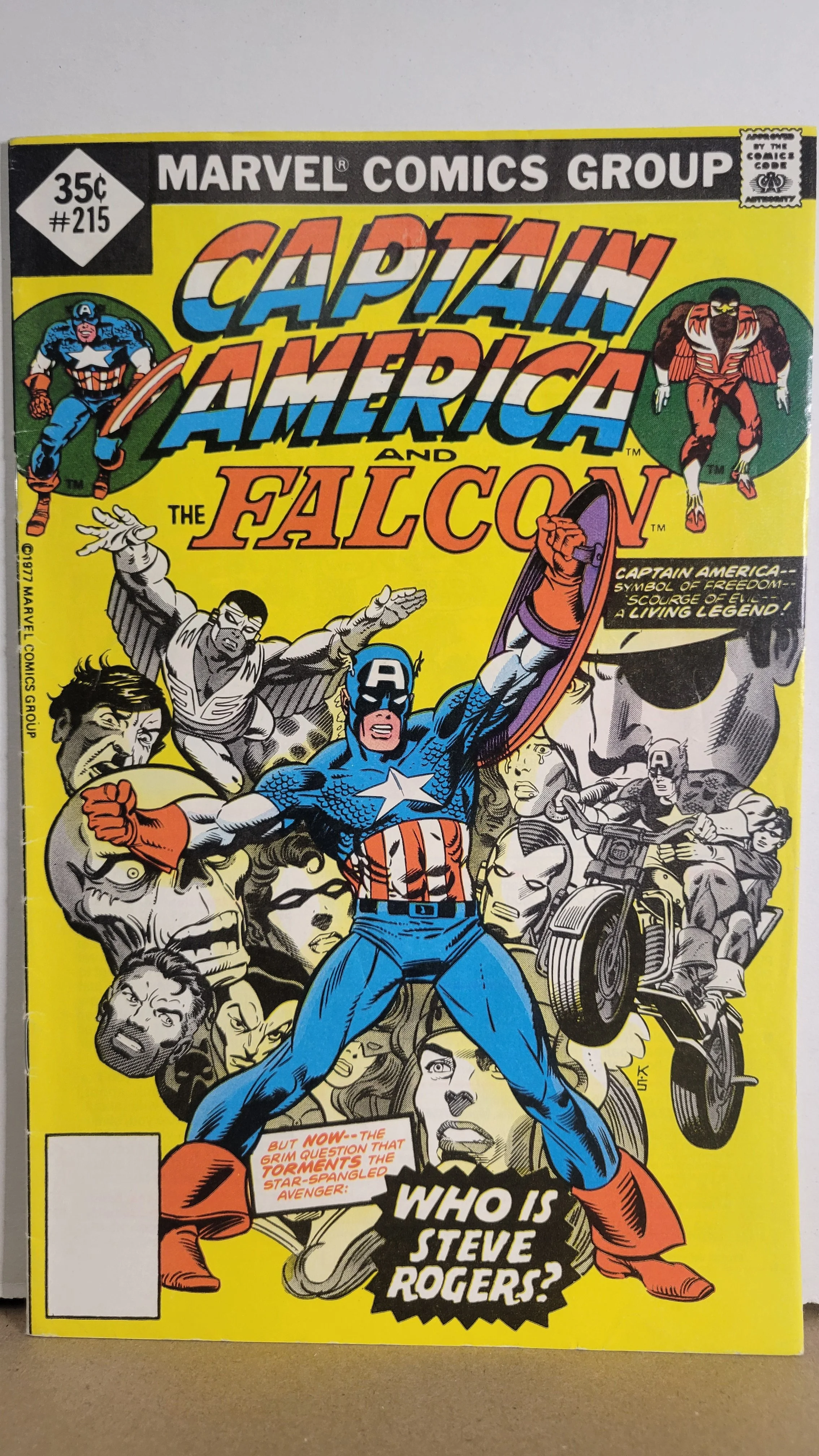 Captain America 215 Kane cover Tuska Origin Retold! 1977 Marvel Comics