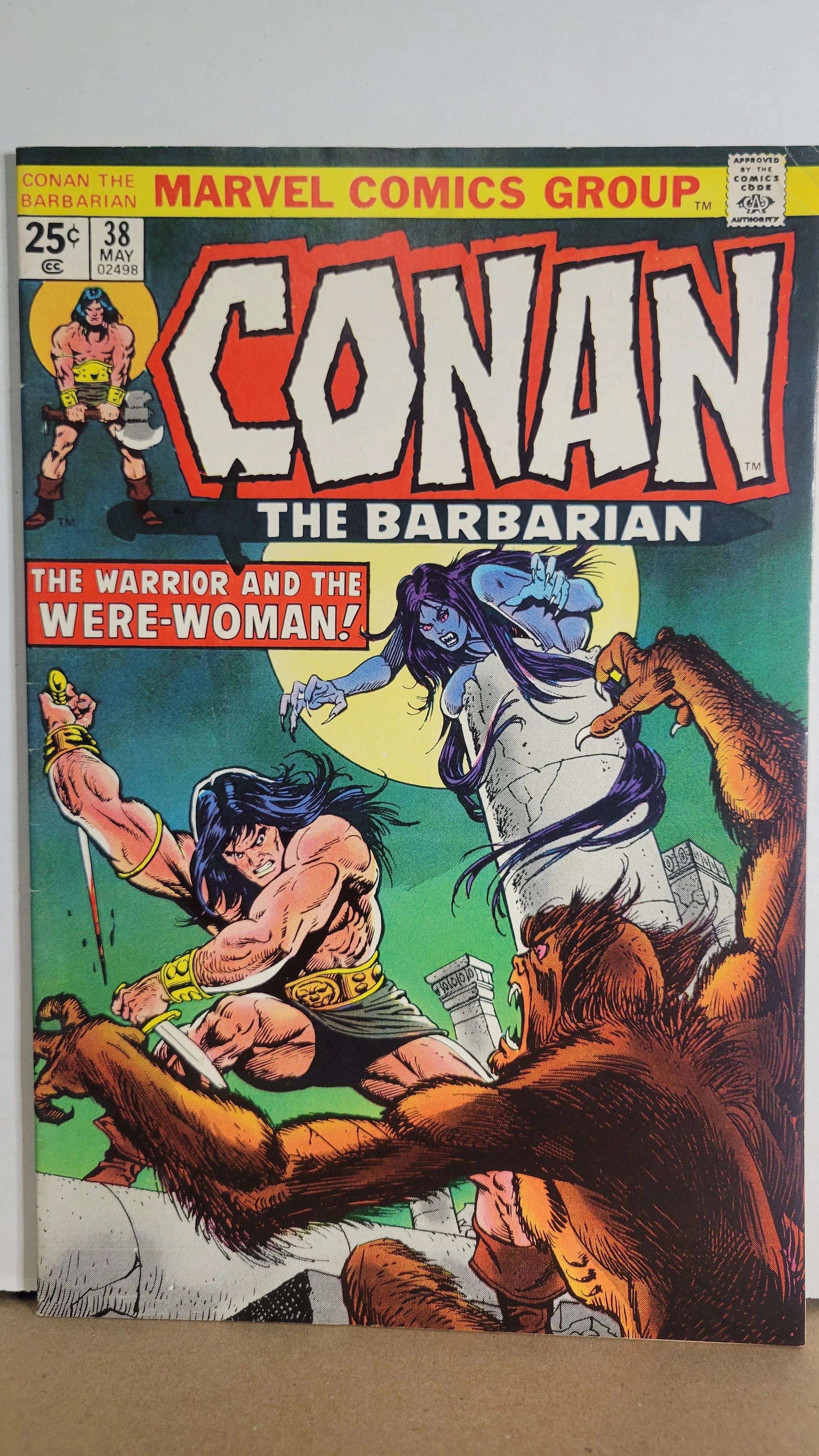 Conan the Barbarian 38 Gil Kane cover! Buscema! Lilitu Were-Woman! 1974 Marvel Comics