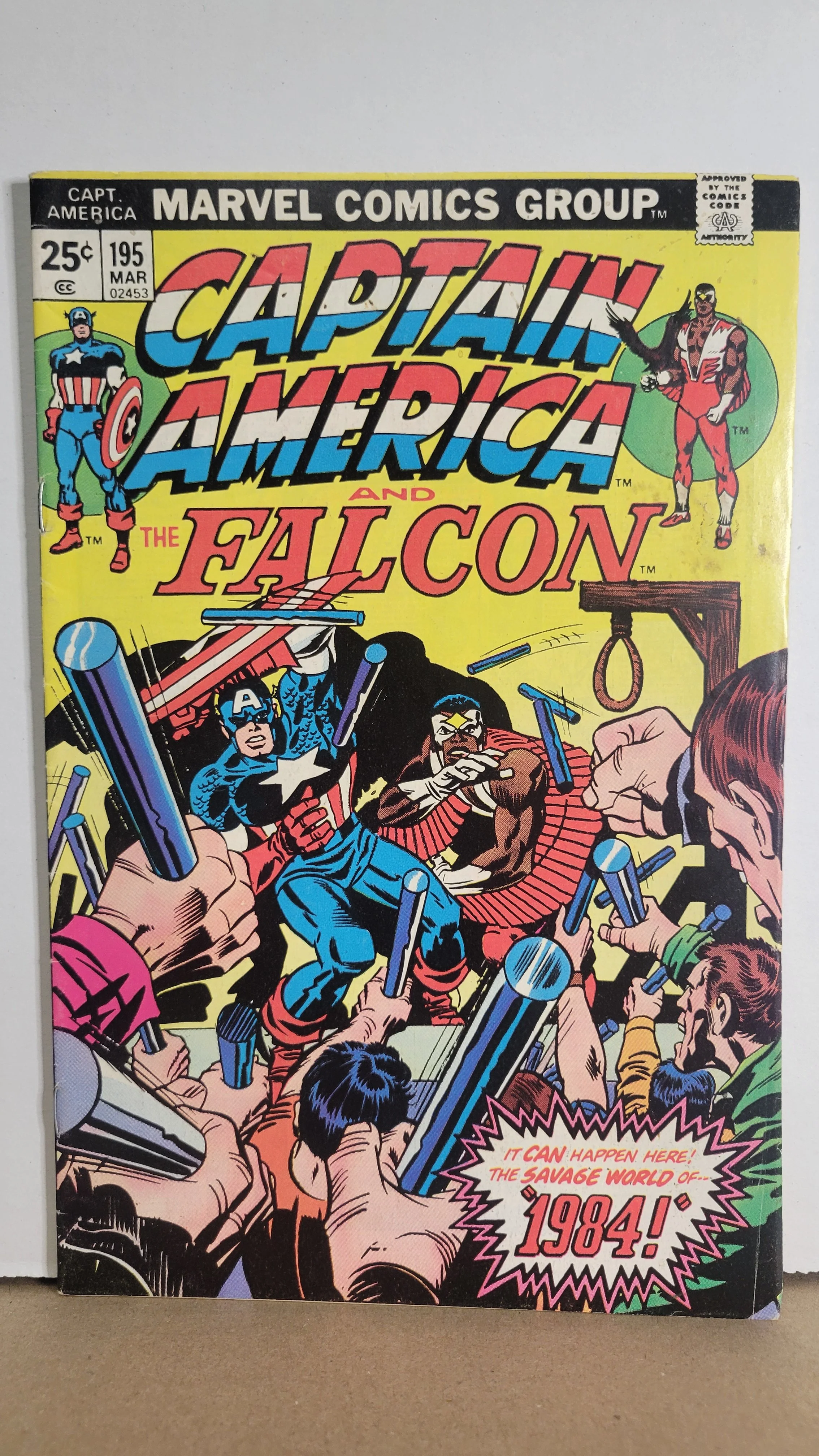Captain America 195 Jack Kirby, Falcon, Savage World of 1984! 1975 Marvel Comics