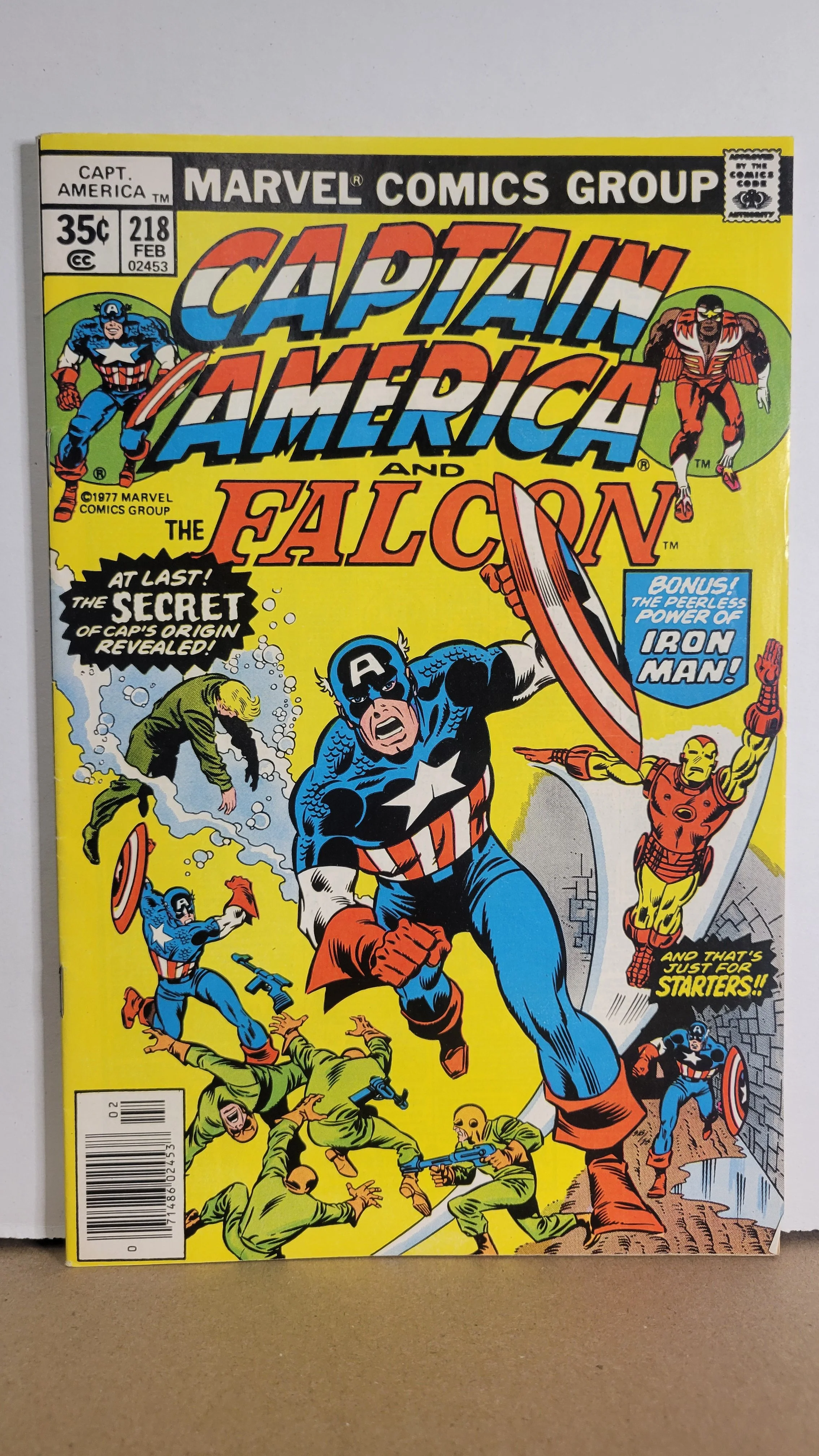 Captain America 218 Falcon, Iron Man, Secret of Cap's Origin Revealed! 1977 Marvel Comics
