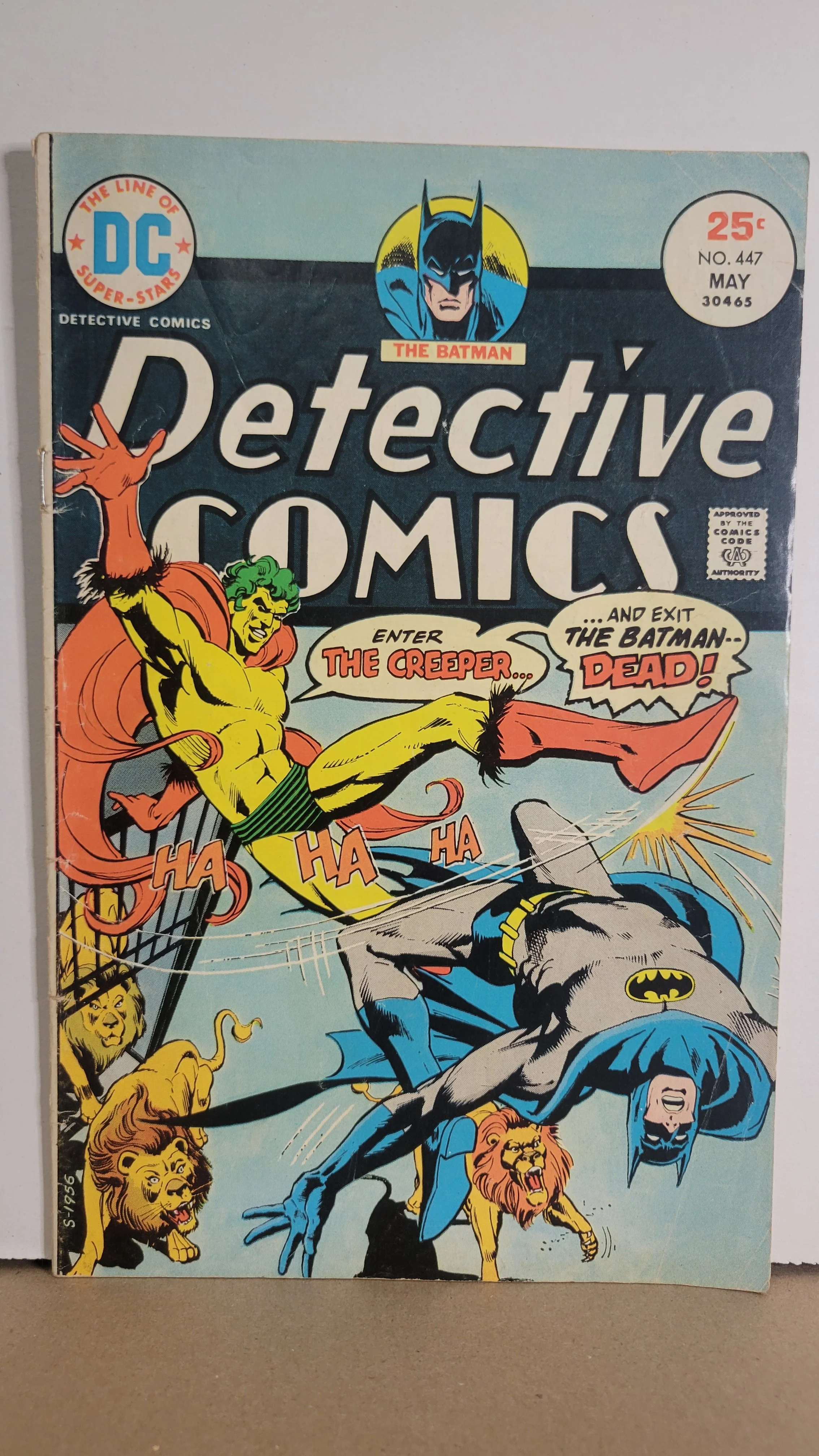 Detective Comics 447 Batman Creeper cover Robin Clark Kent cameo 1975 DC Comics