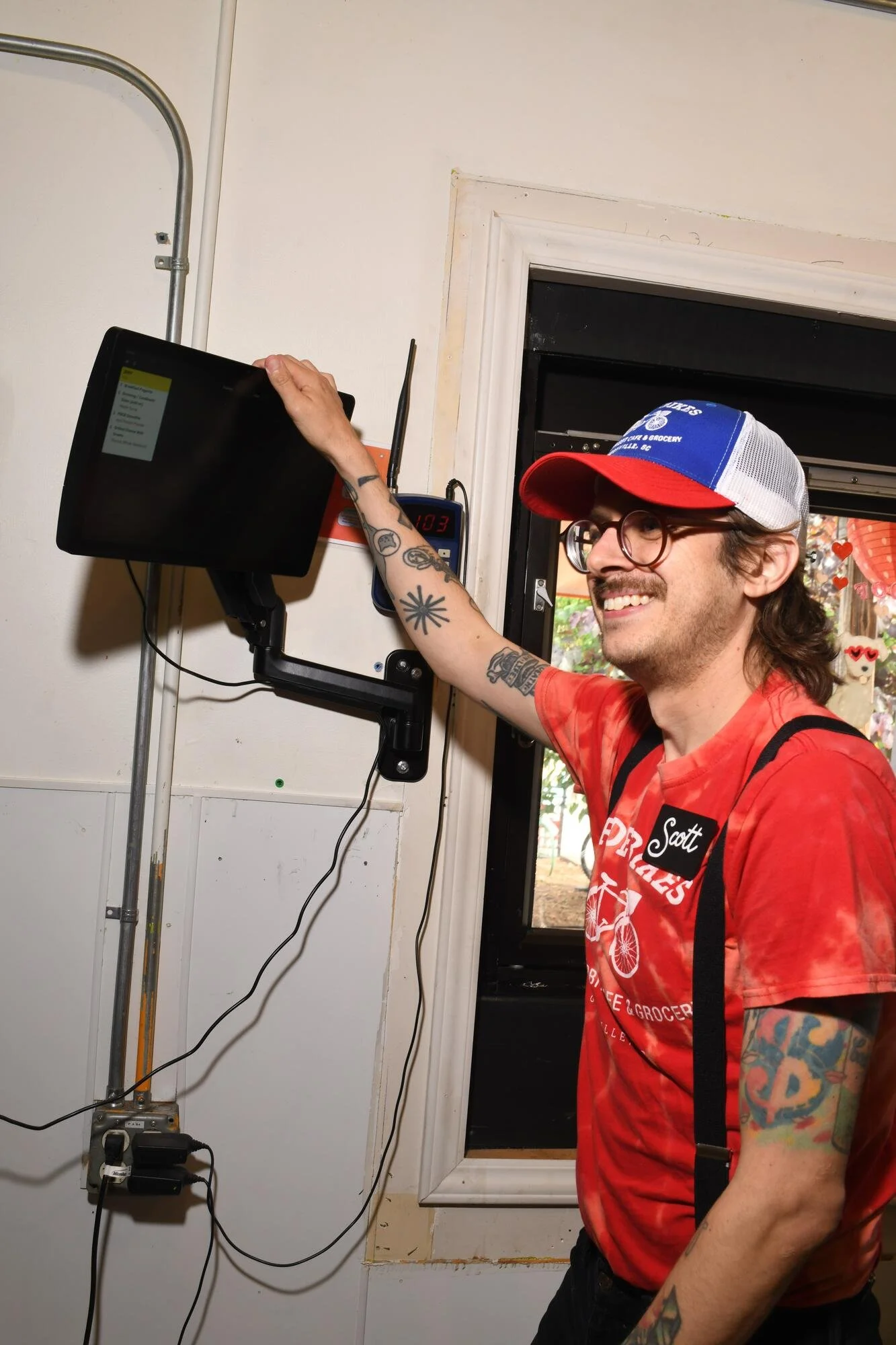 Swamp Rabbit / Square