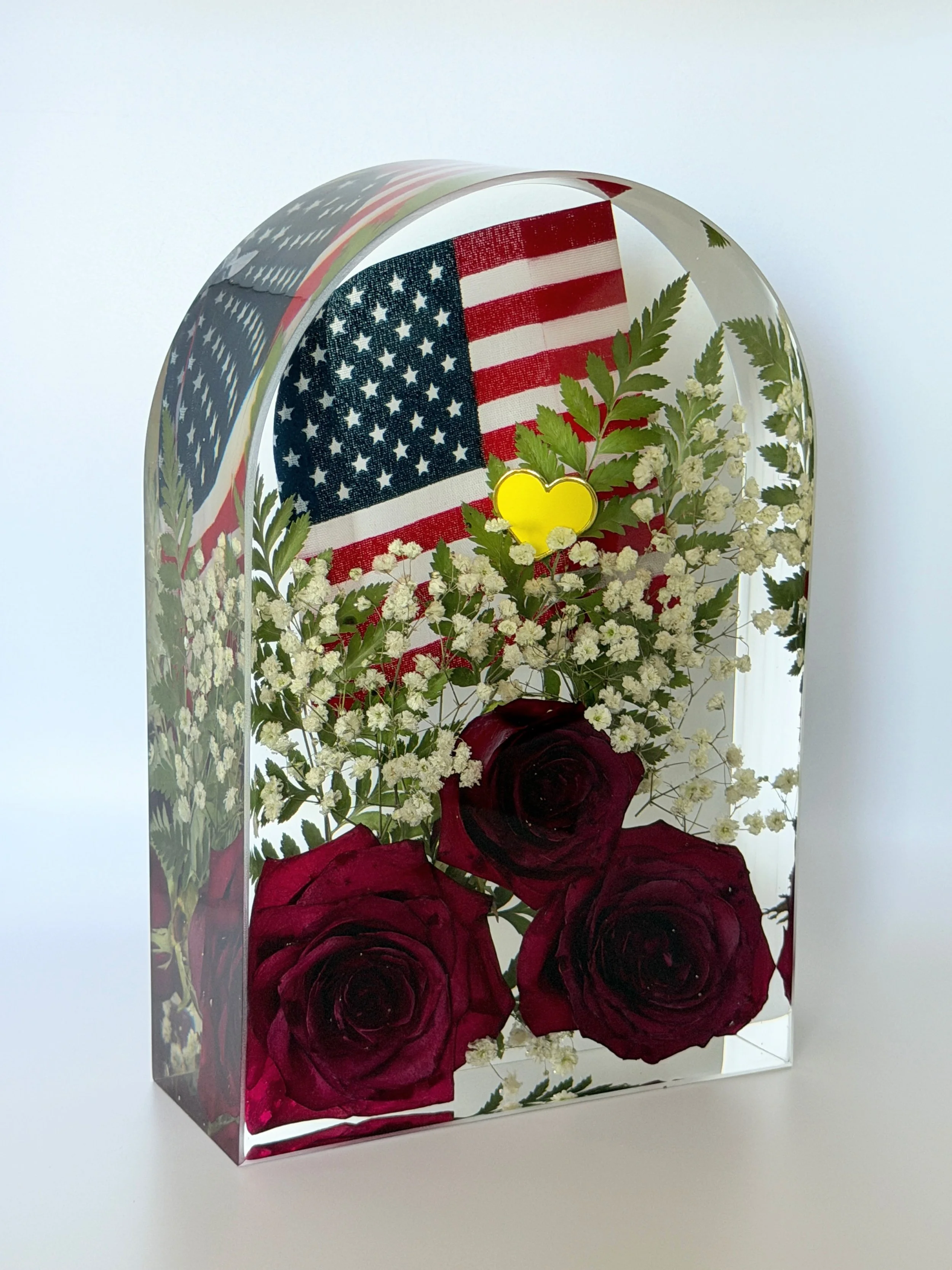 memorial flower preservation with flag