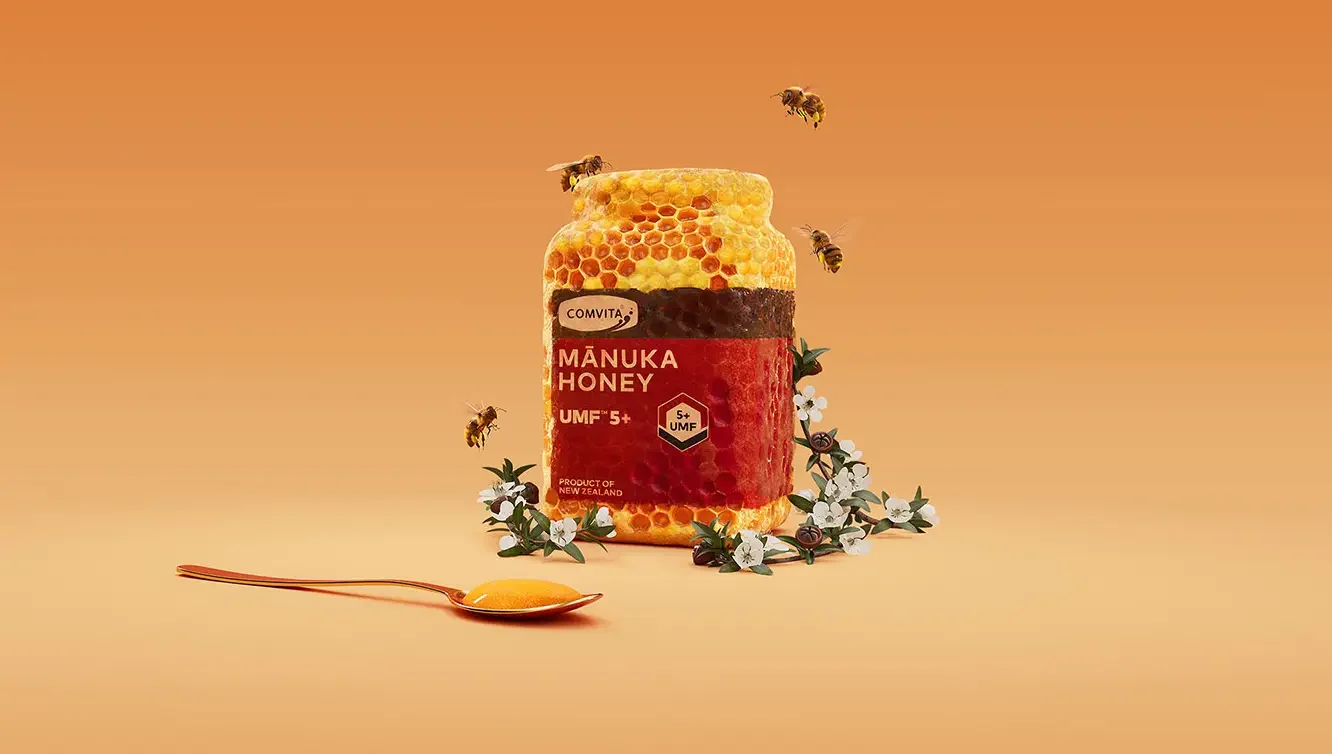 comvita-manuka-honey-umf5-product-still-01.webp