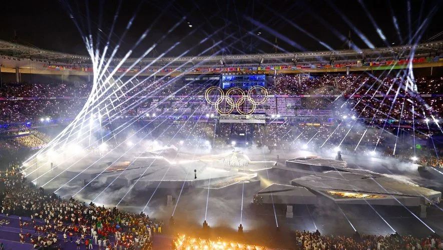 La parodie de “Hello” de Adèle en “Hey J.O” … in Paris 2024 !