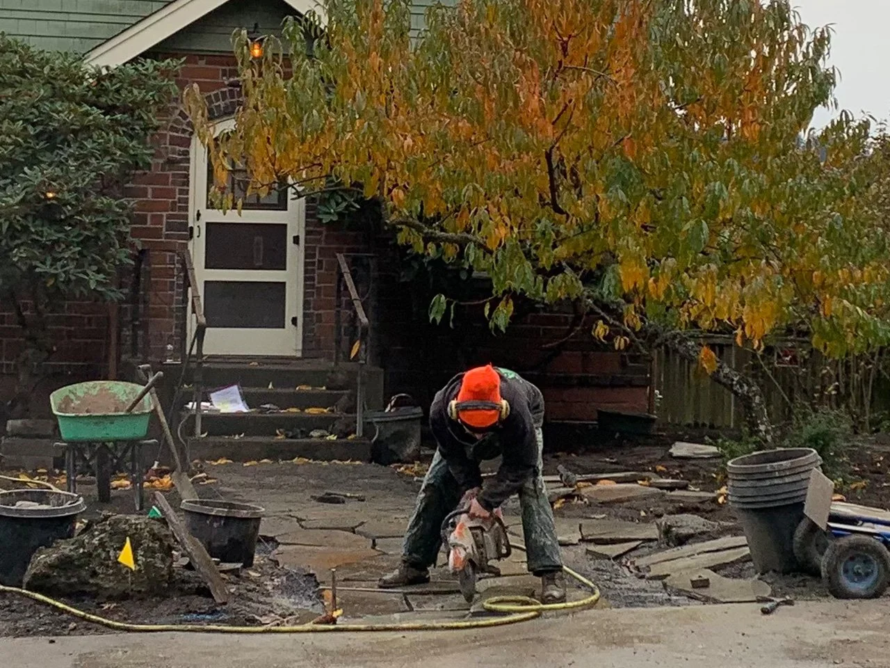 Front walkway paving stones installation