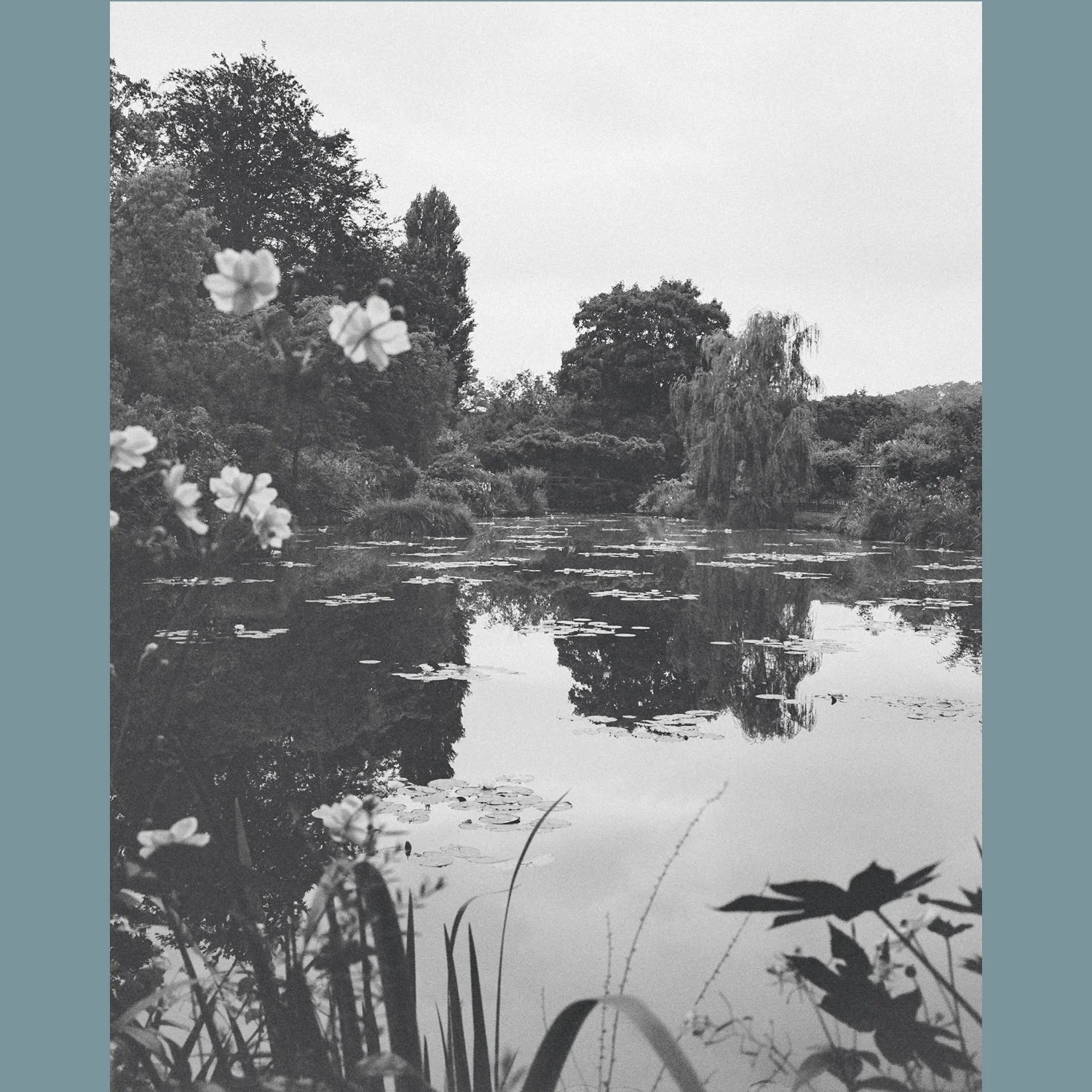 Summer in Giverny - Edition 4-web.jpg