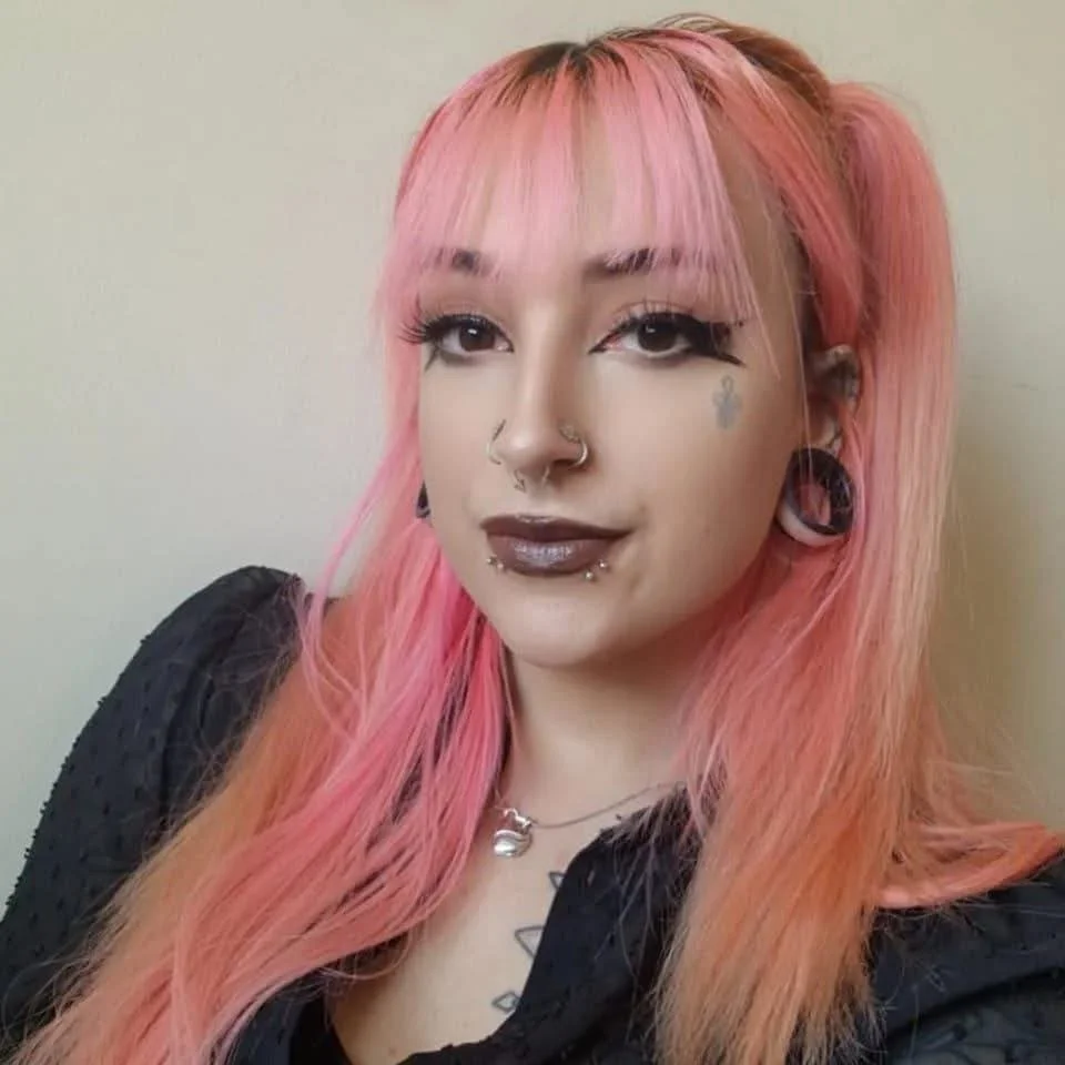 ELLIE SNOOK / @inked.by.ell