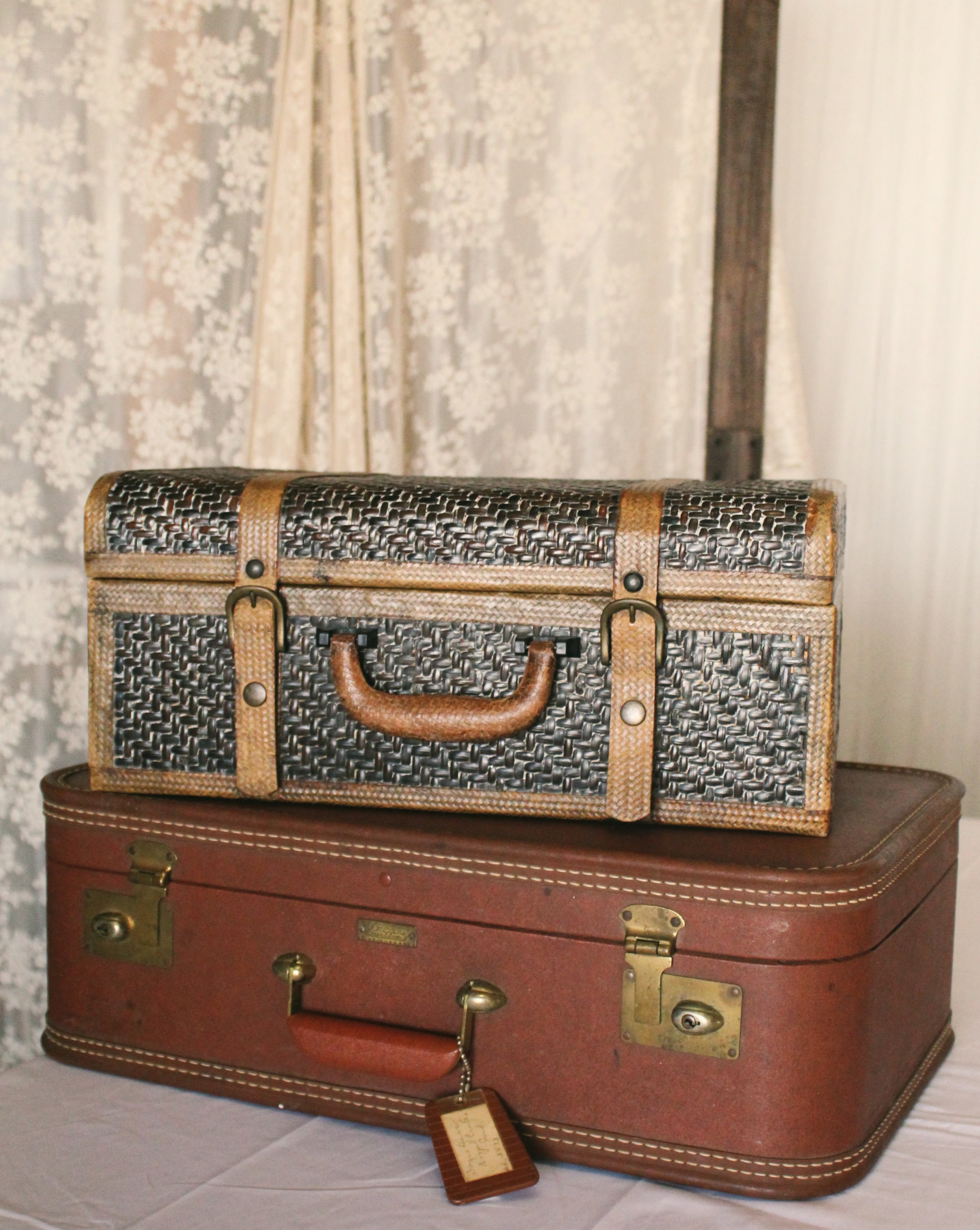 vintage suitcases.JPG