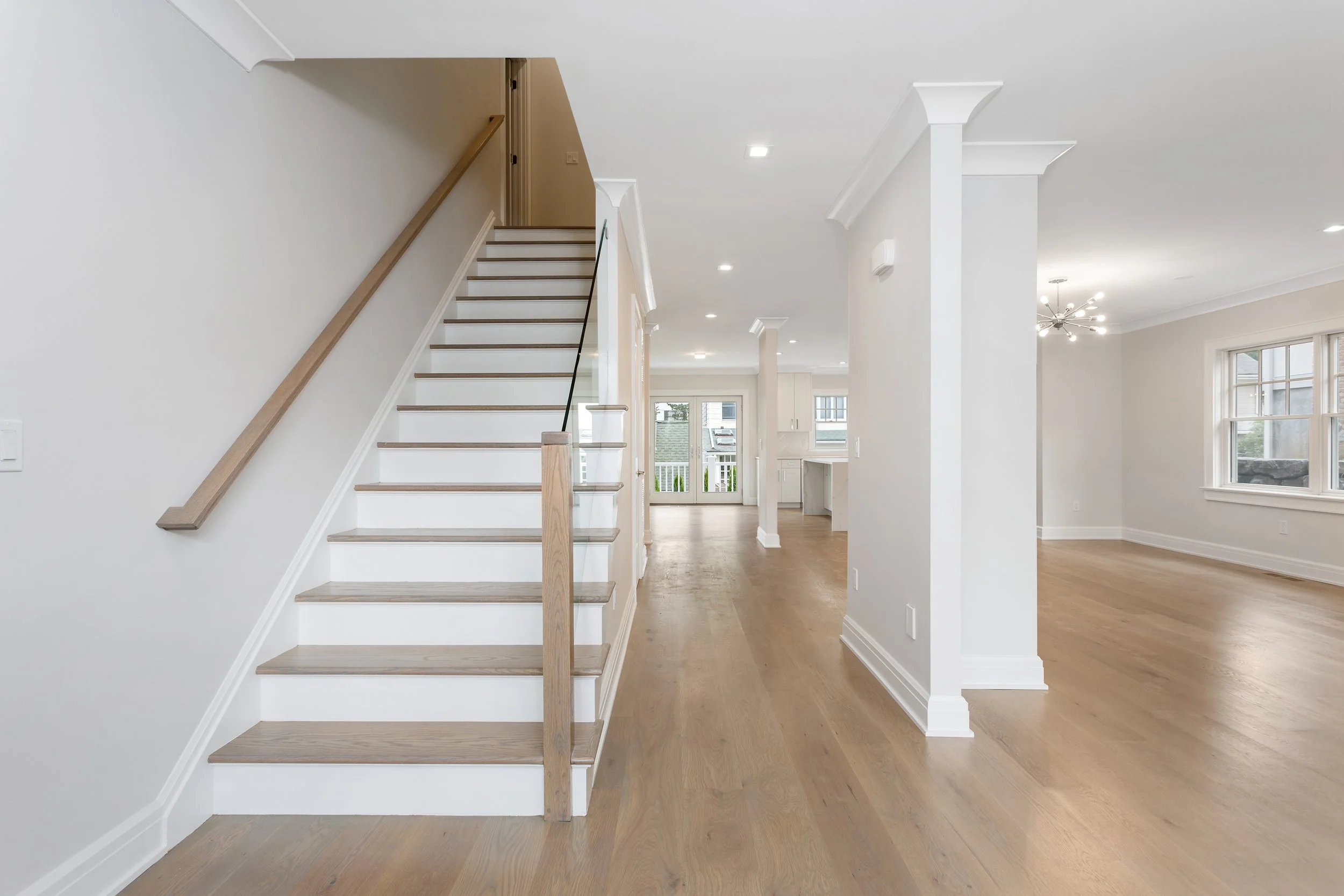 5 Vanderburgh Ave, Larchmont, NY-16.jpg