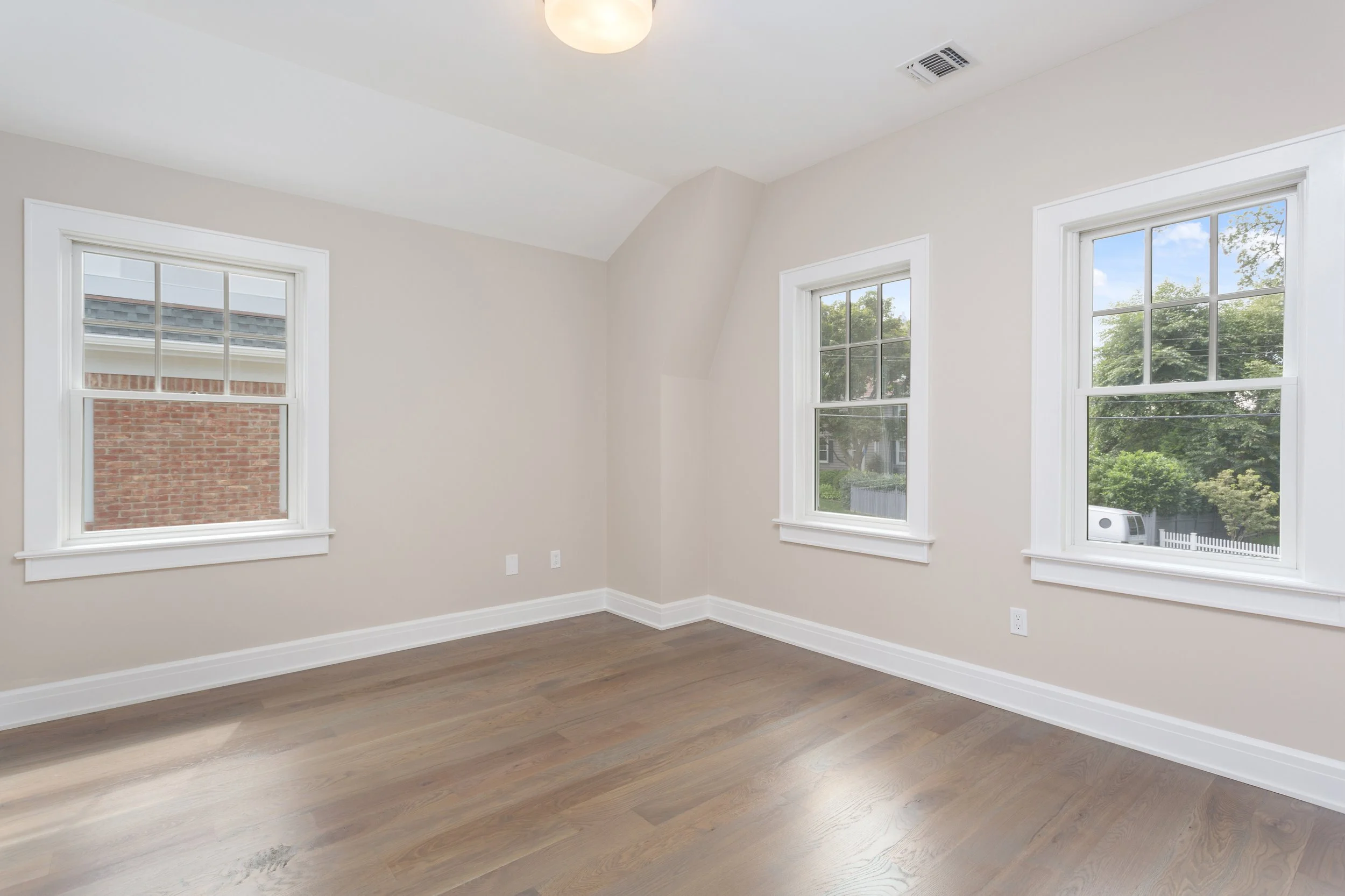 5 Vanderburgh Ave, Larchmont, NY-38.jpg