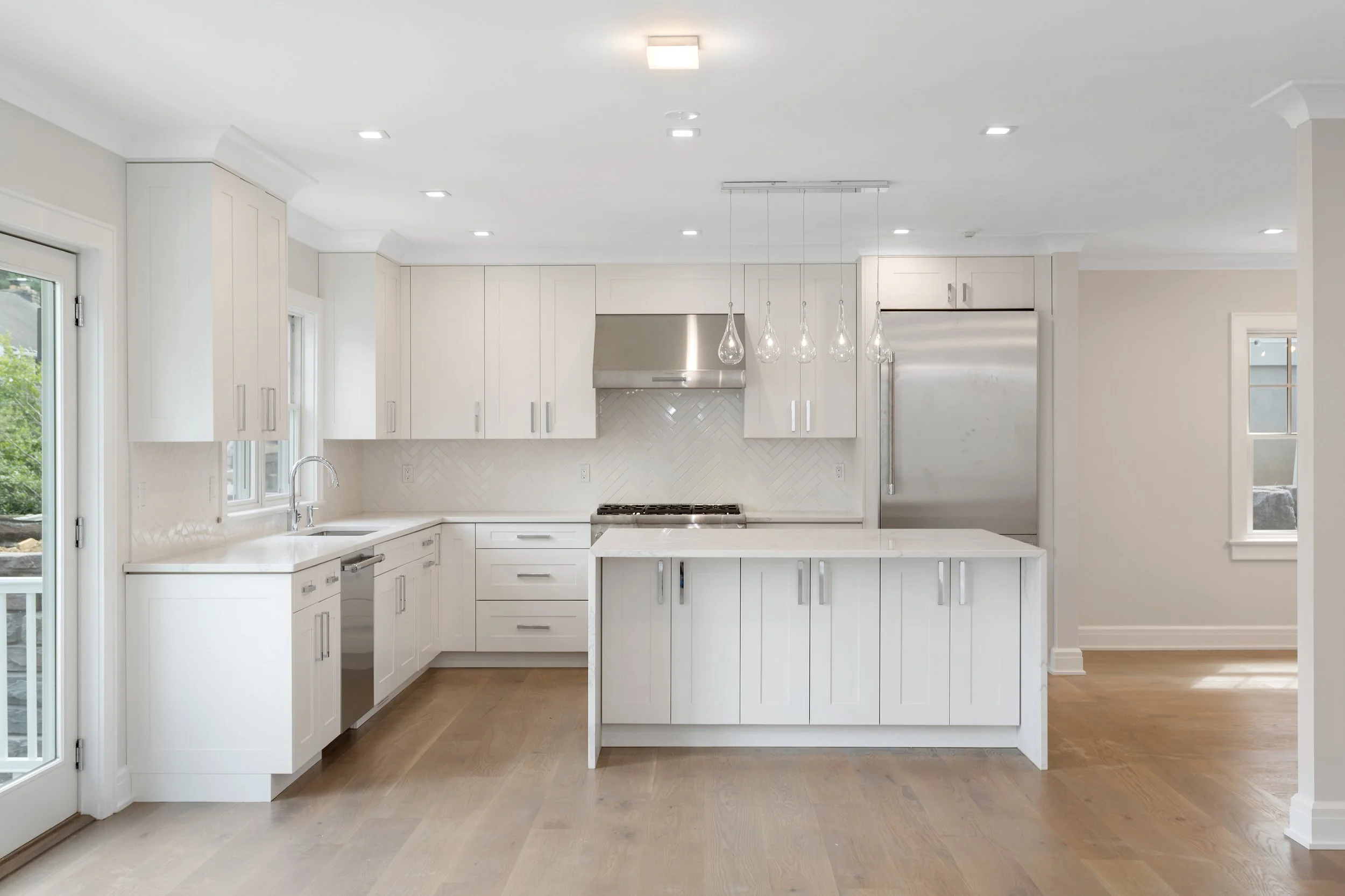 5 Vanderburgh Ave, Larchmont, NY-25.jpg