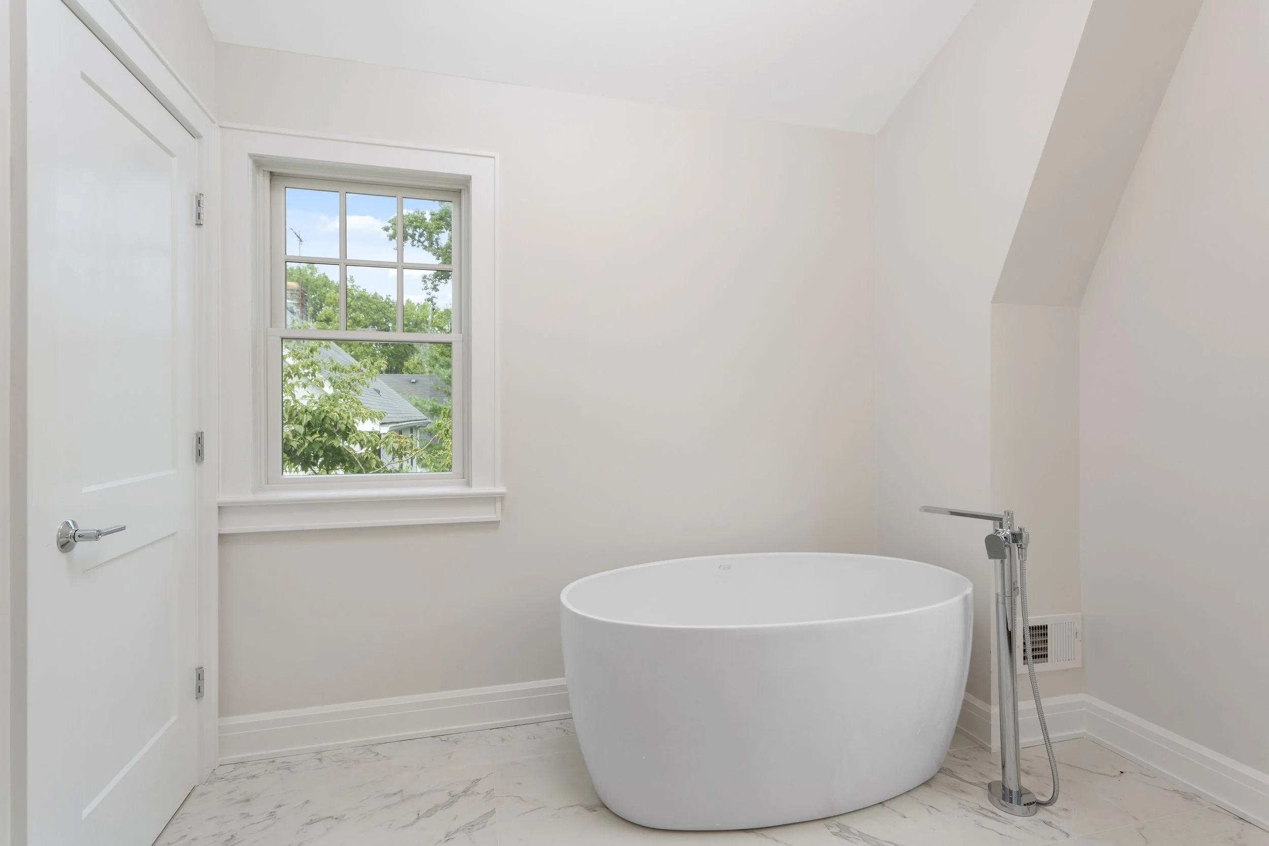 5 Vanderburgh Ave, Larchmont, NY-45.jpg