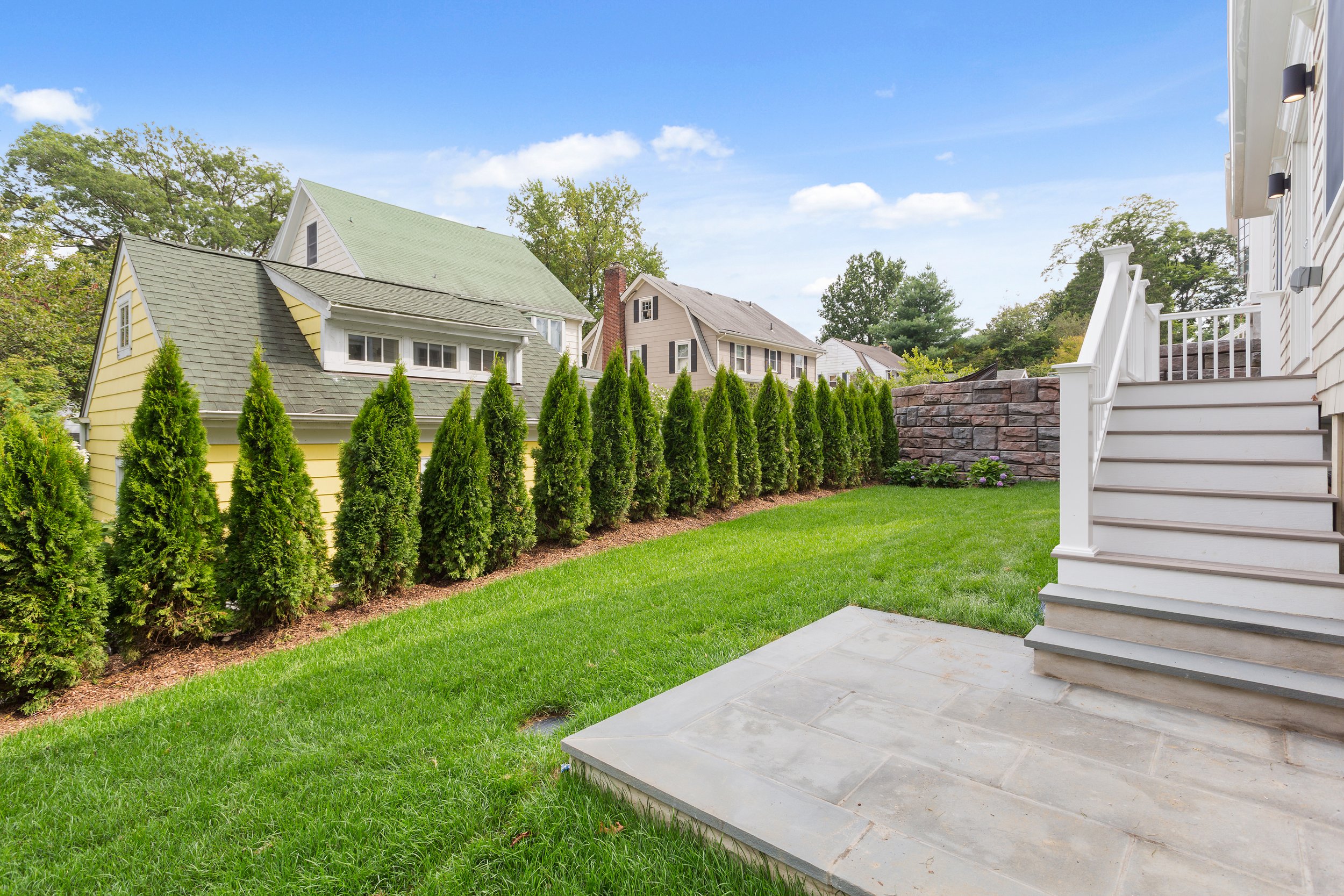 5 Vanderburgh Ave, Larchmont, NY-15.jpg